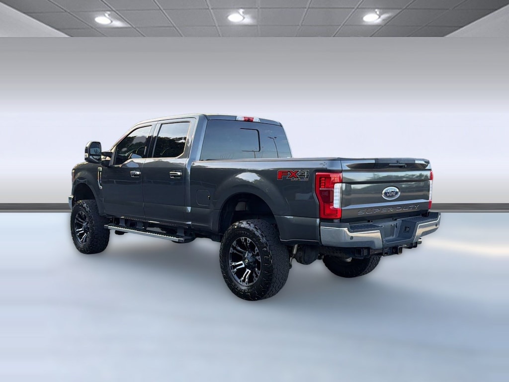 Certified 2019 Ford F-250 LARIAT Truck Crew Cab