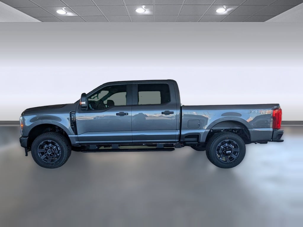 New 2026 Ford F-350 XL Truck Crew Cab