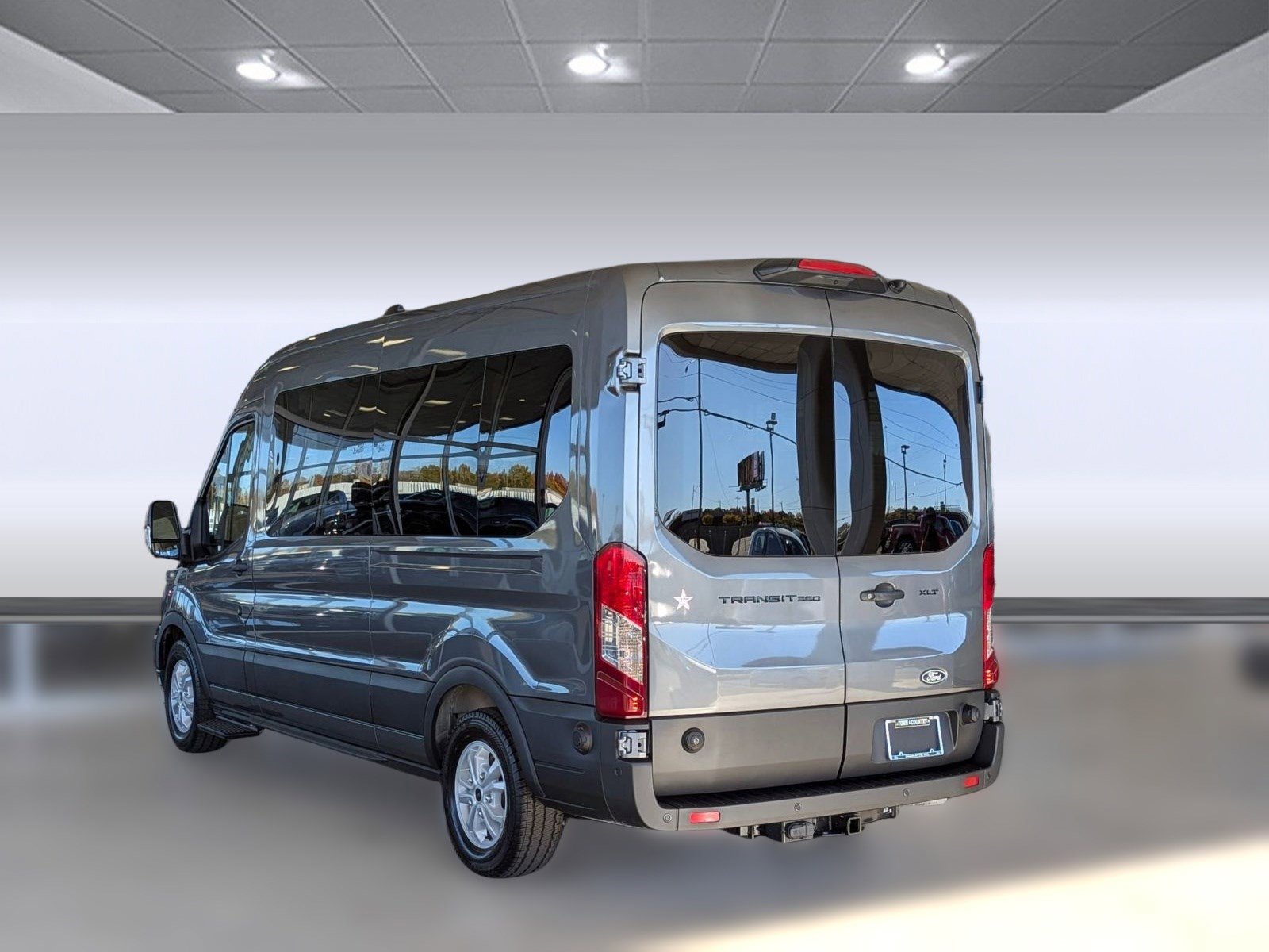 2026 Ford Transit photo 3