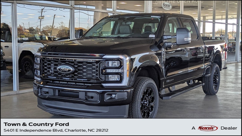 New 2026 Ford F-250 XLT Truck Crew Cab