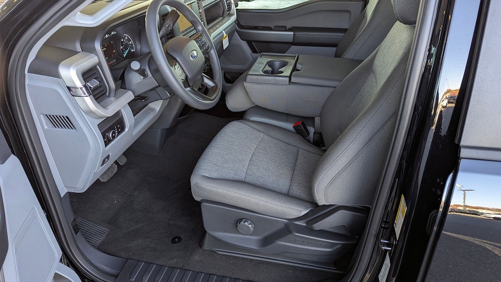 New 2026 Ford F-250 XL Truck Crew Cab