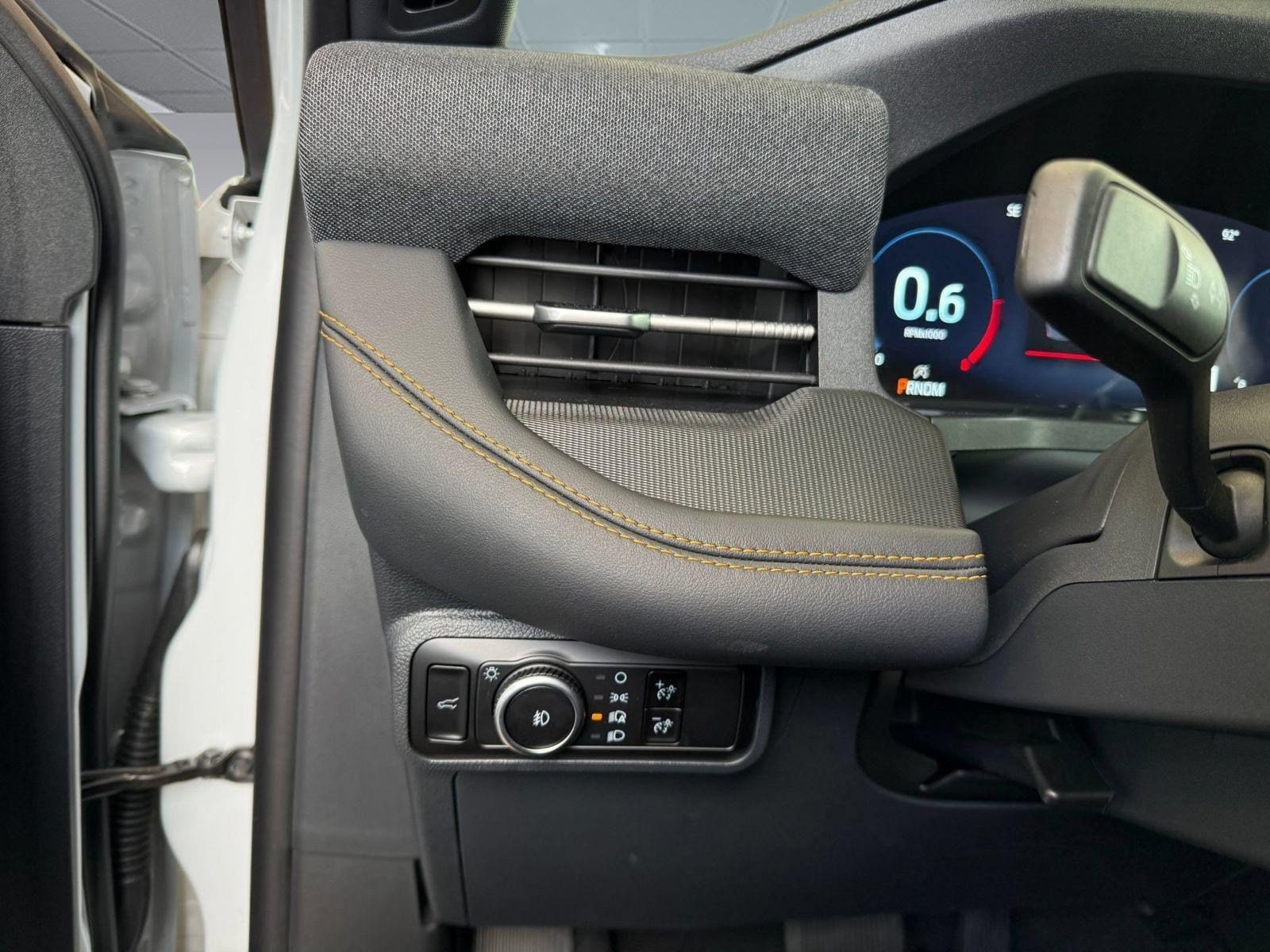 2026 Ford Explorer Tremor - Photo 21