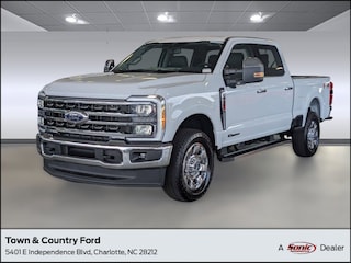 2026 Ford F-350 LARIAT Truck Crew Cab