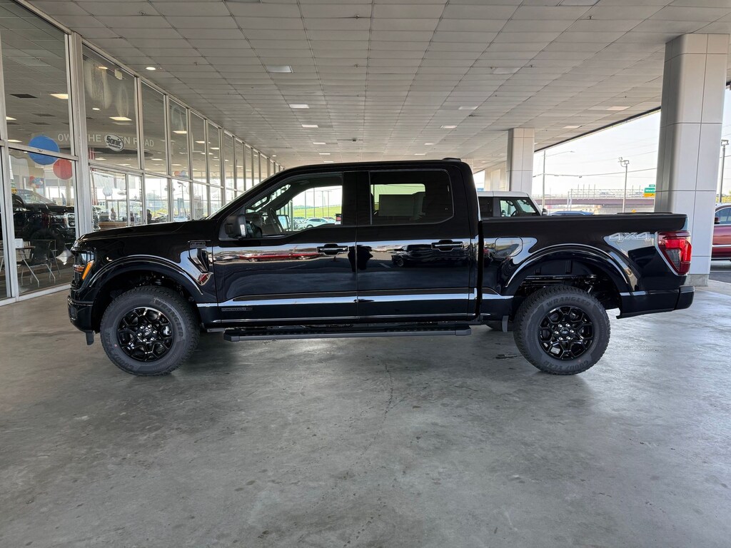 New 2026 Ford F-150 XLT Truck SuperCrew Cab