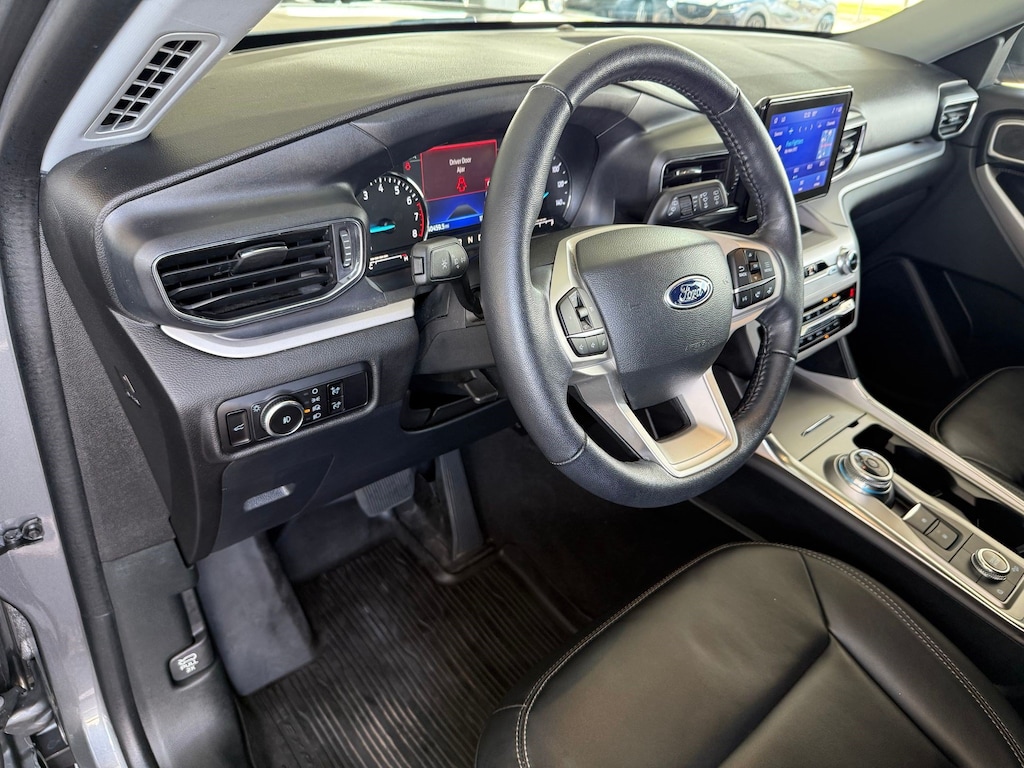 Certified 2023 Ford Explorer XLT SUV
