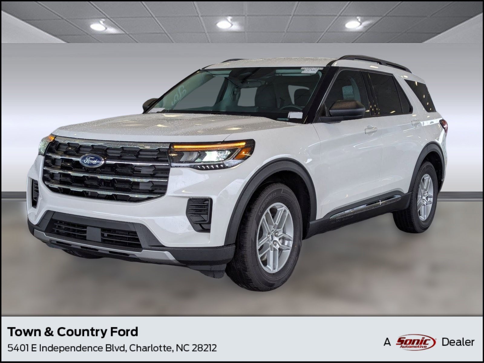 2025 Ford Explorer SUV 