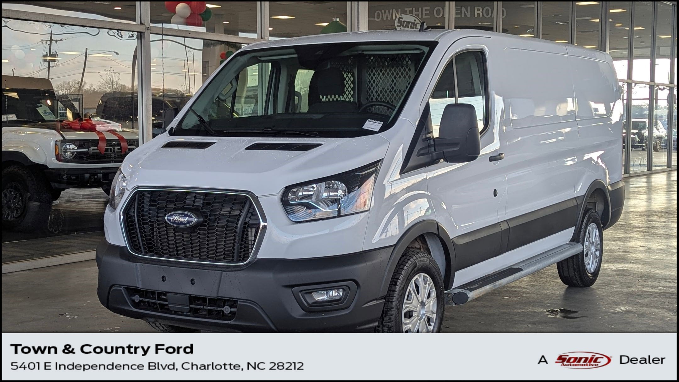 2024 Ford Transit Van Base's photo