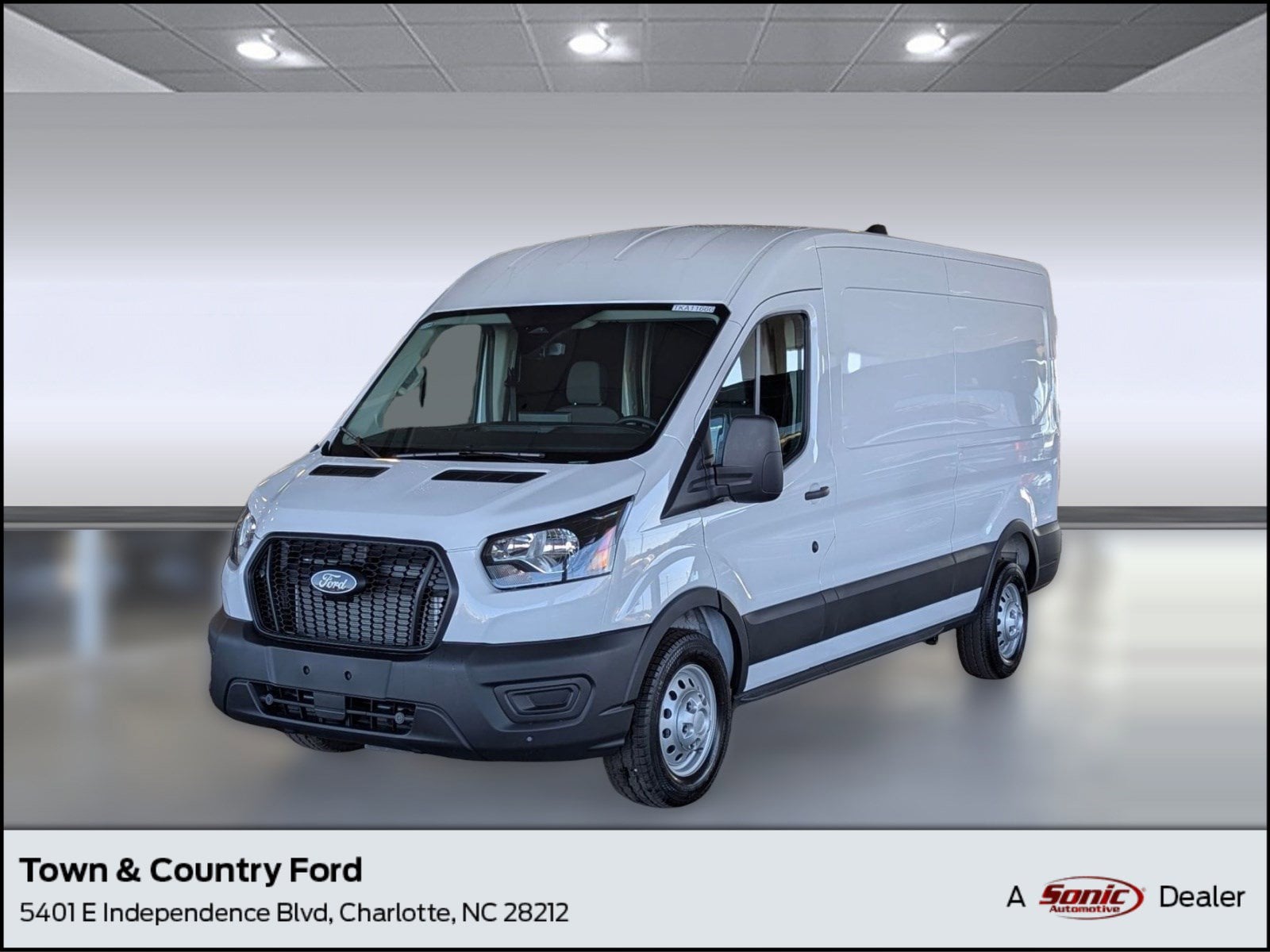 2026 Ford Transit Base's photo