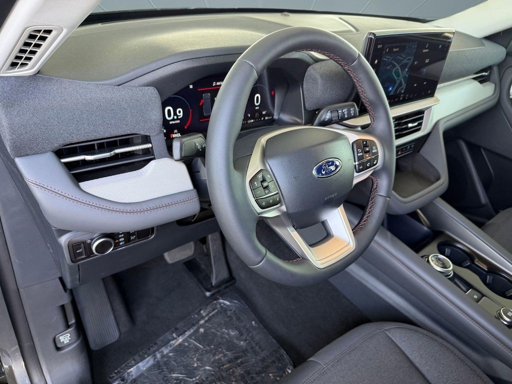 New 2026 Ford Explorer Active w/100A Pkg SUV