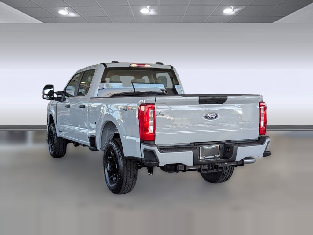 New 2026 Ford F-250 XL Truck Crew Cab
