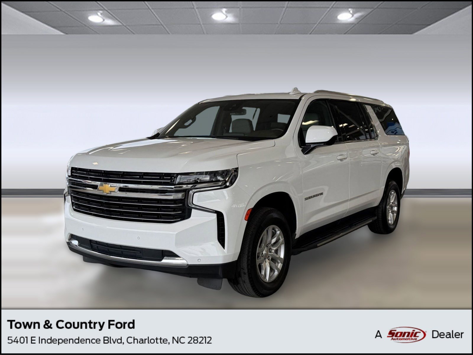 2024 Chevrolet Suburban 2WD 1500 LT's photo