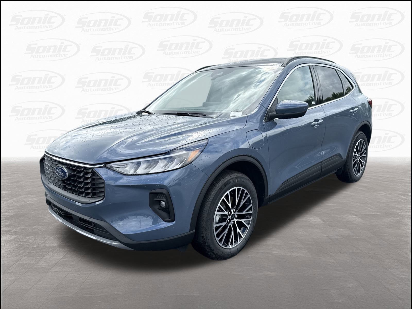 2025 Ford Escape photo 4
