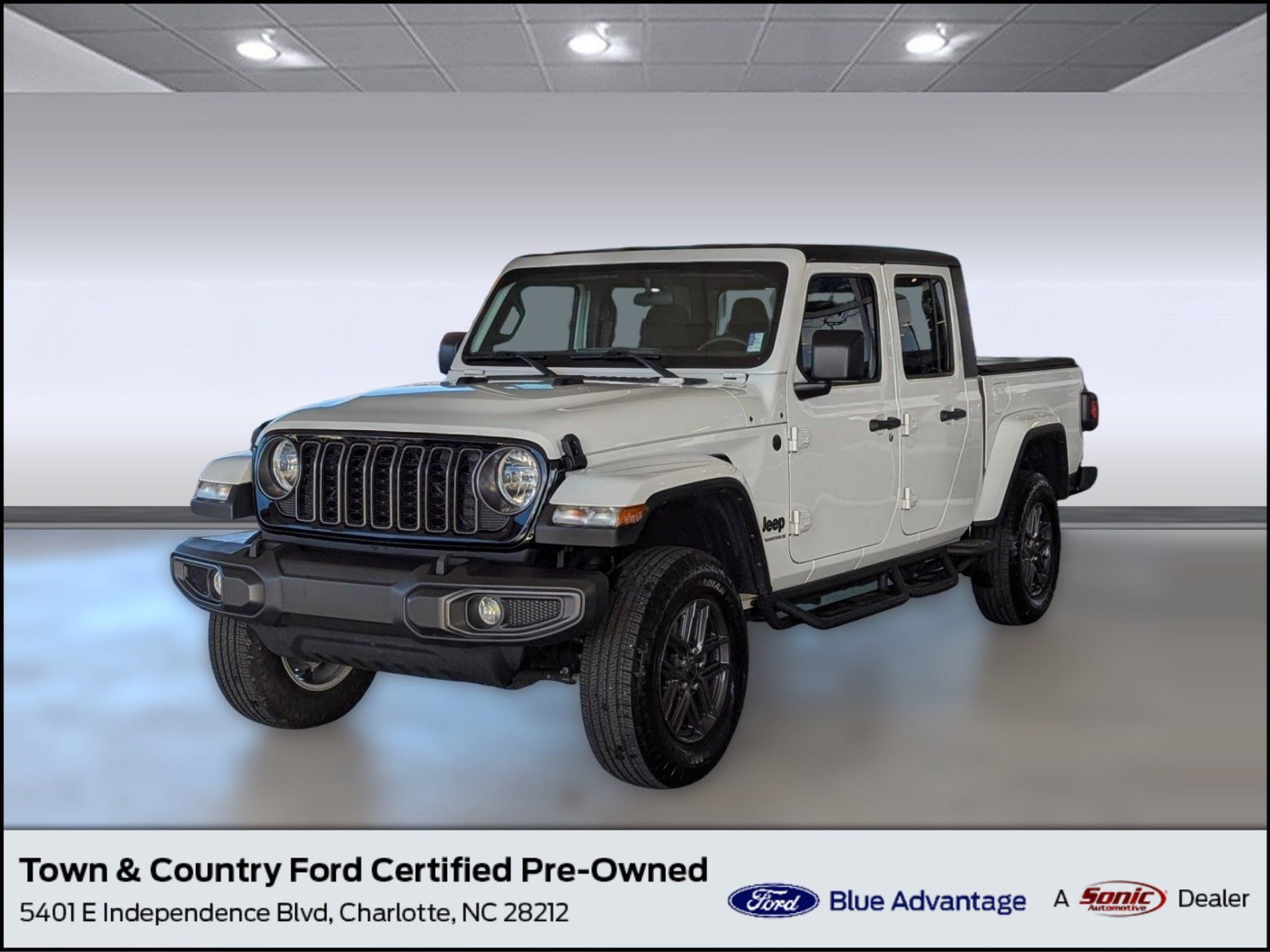 2023 Jeep Gladiator Sport S's photo
