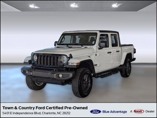 Used 2023 Jeep Gladiator Sport S Truck Crew Cab for sale in Charlotte