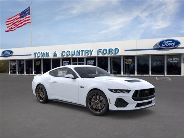 2025 Ford Mustang GT Premium Fastback 