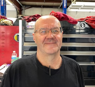 Staff member Tony from 9ac574e00556
