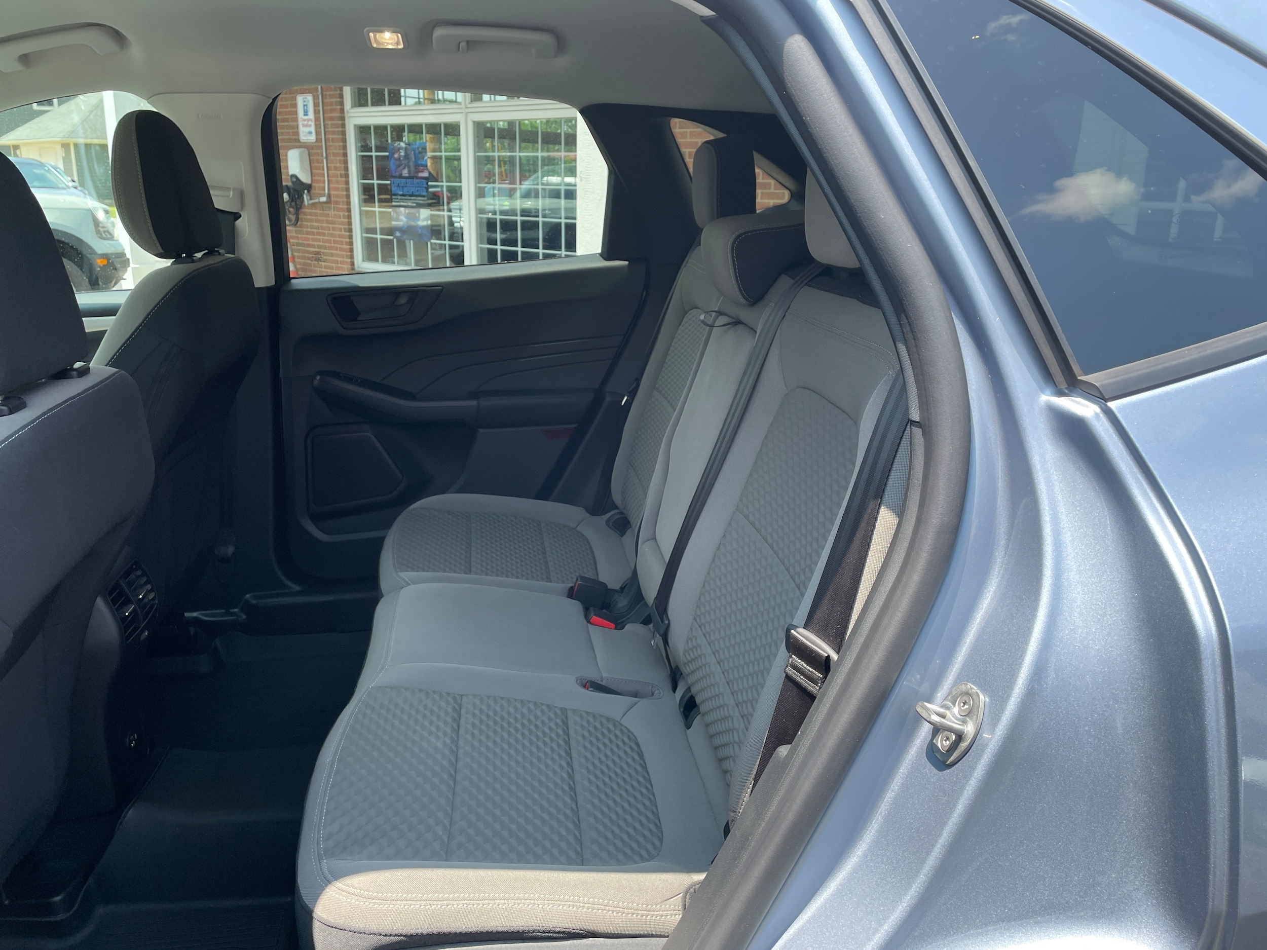 2022 Ford Escape SE Iced Blue Silver Metallic at Warne Motors
