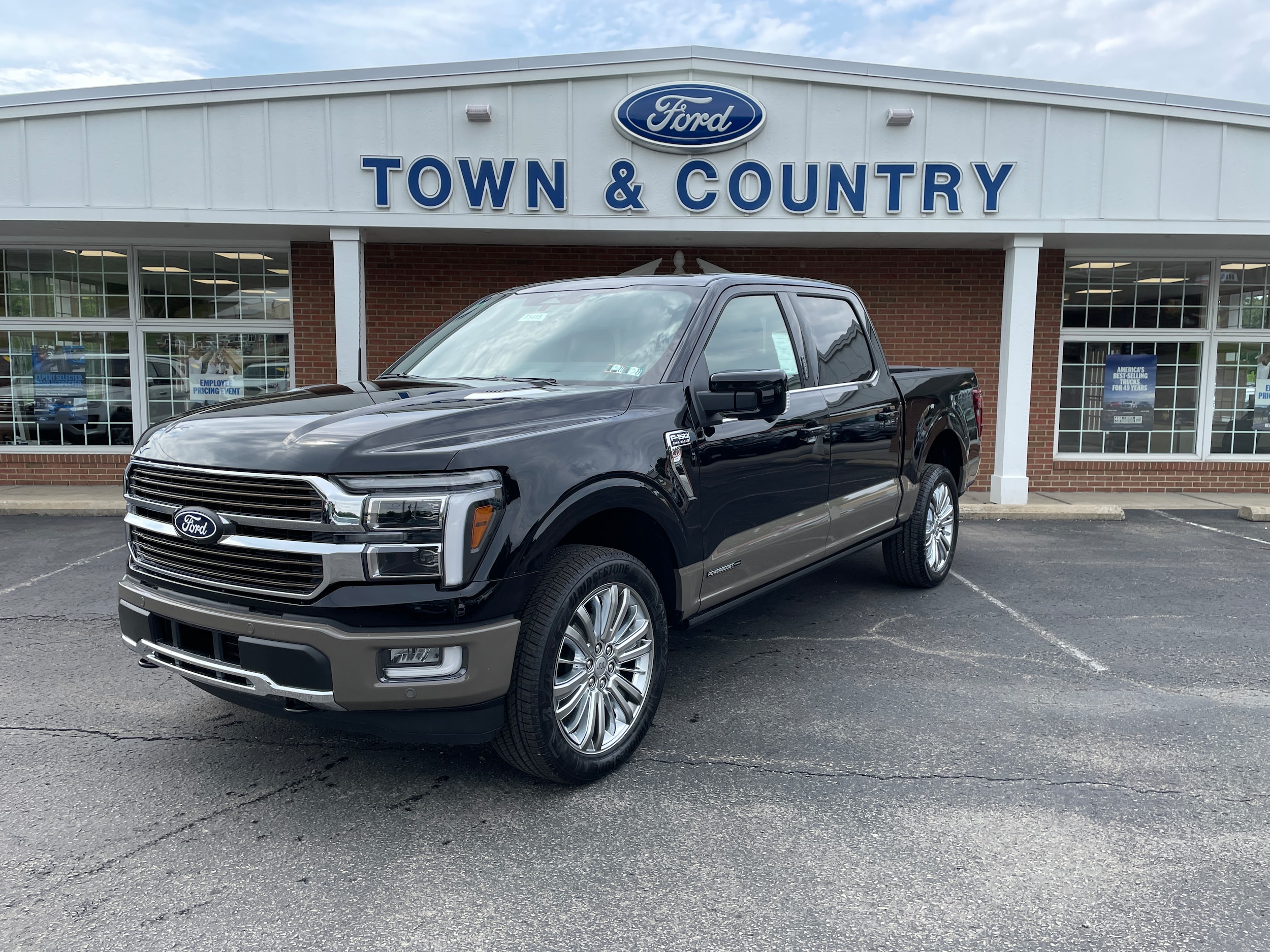 2026 Ford F-150 King Ranch&reg; Agate Black Metallic at Washington Ford