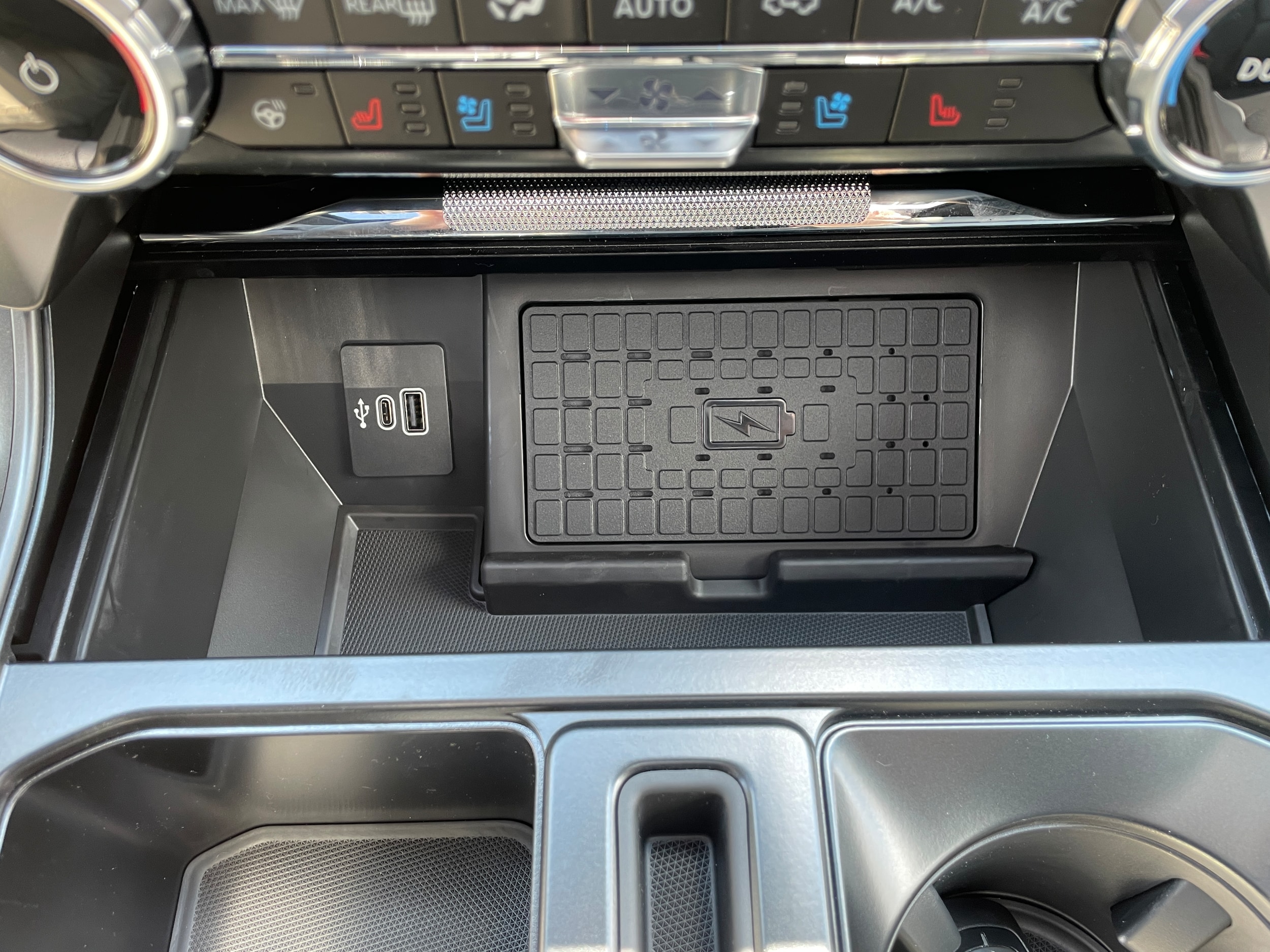2026 Ford F-150 Lariat&reg; Iconic Silver Metallic at Washington Ford