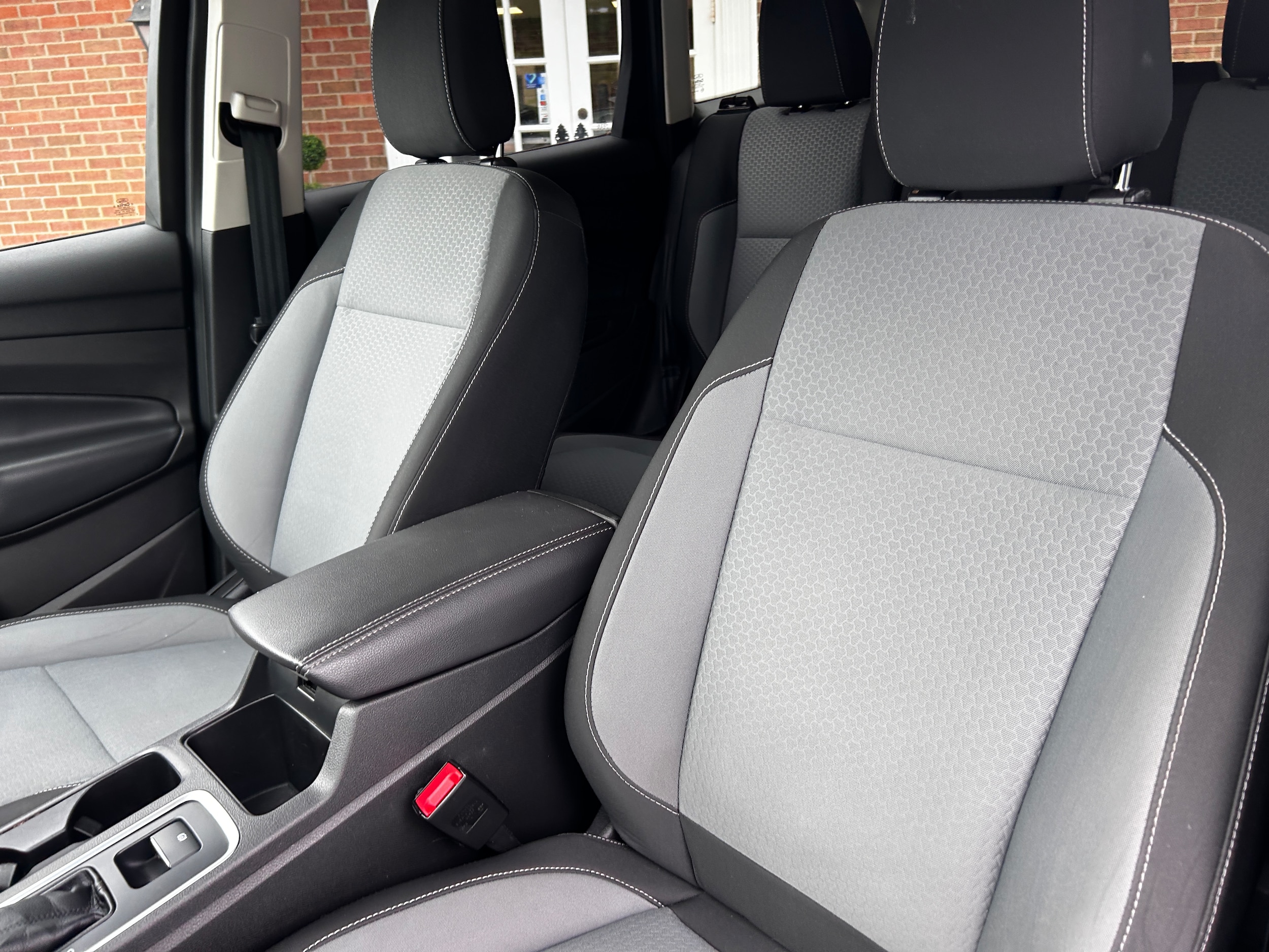 2019 Ford Escape SE Magnetic Metallic at Premiere Auto Sales