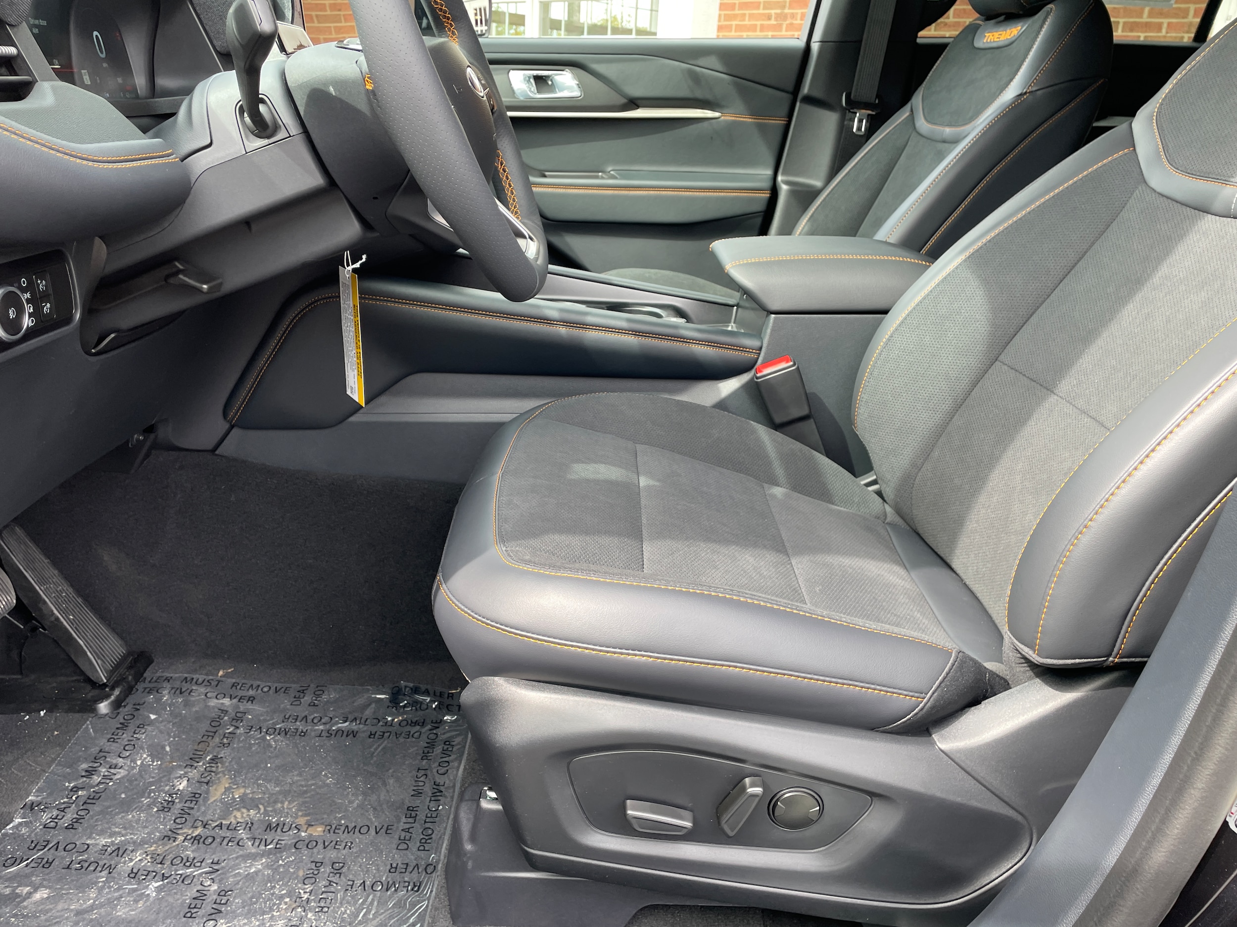 2027 Ford Explorer photo 39 of 53