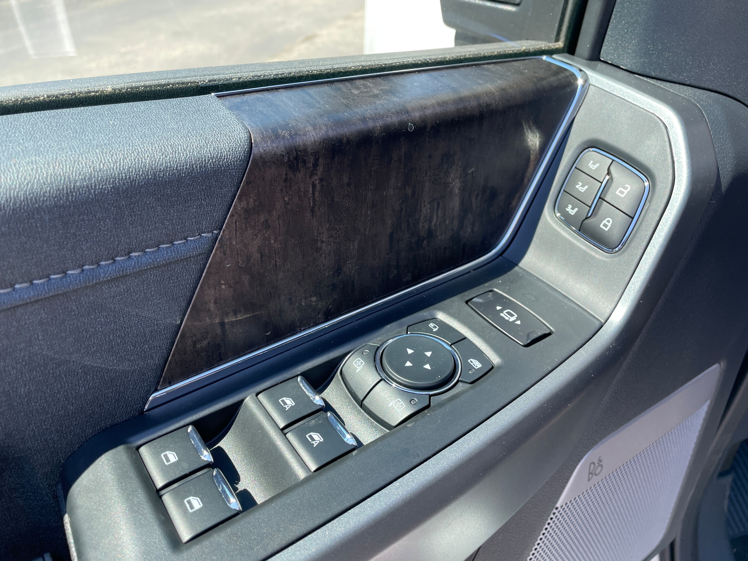 2026 Ford F-350 Pickup F-350&reg; Lariat&reg; Oxford White at Town & Country Ford