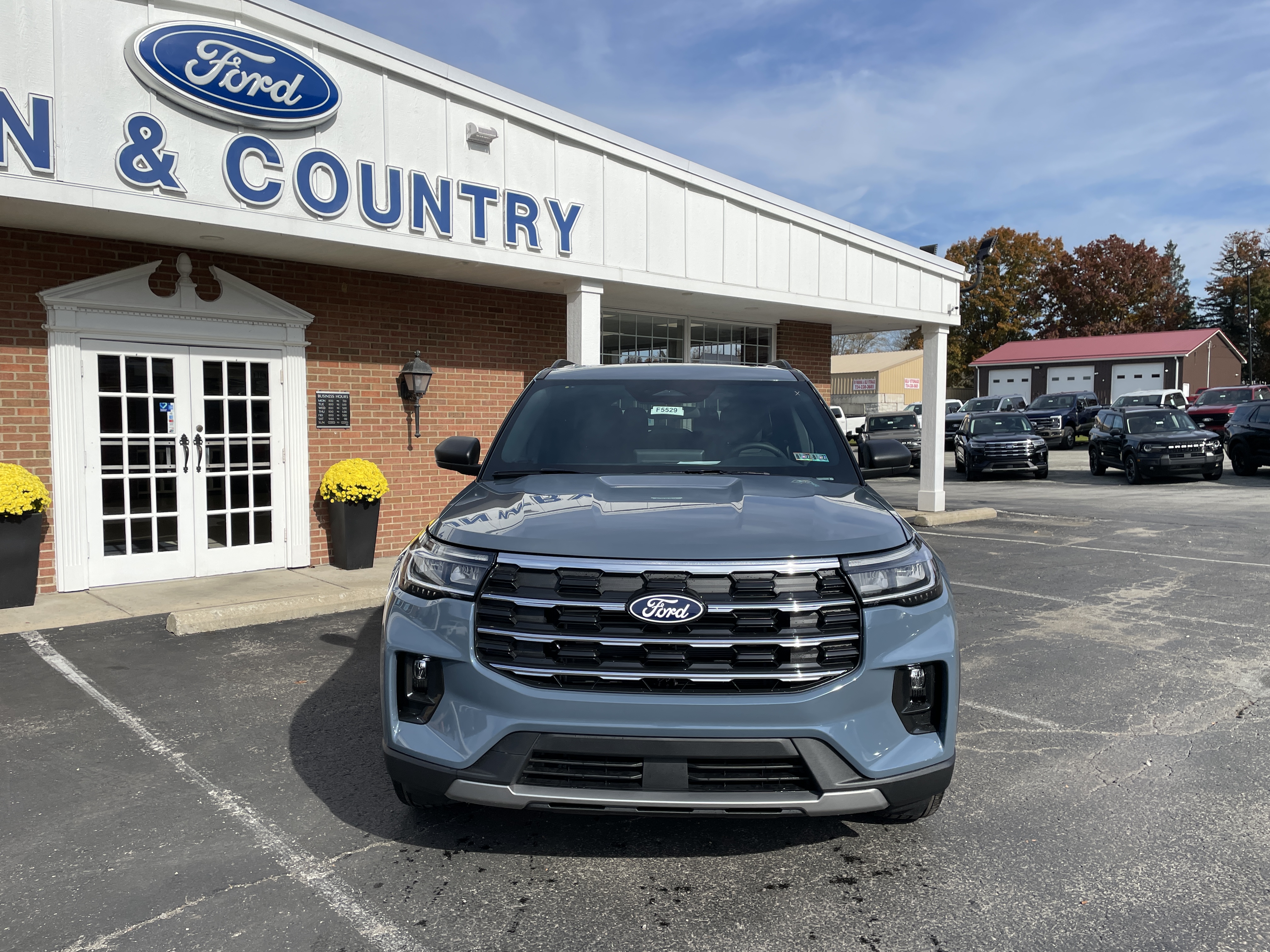 2027 Ford Explorer photo 2 of 34