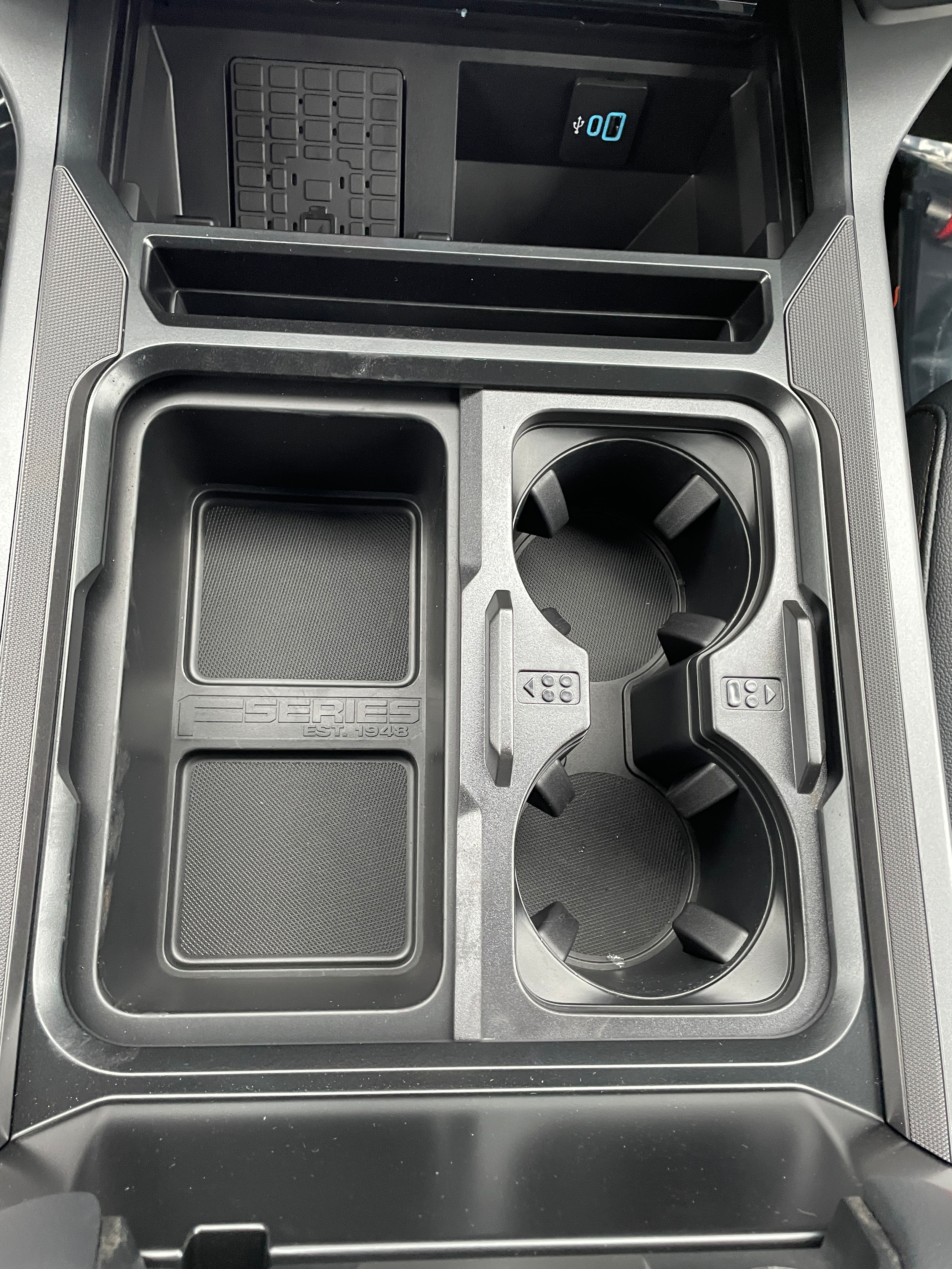 2026 Ford F-350 Pickup F-350&reg; Lariat&reg; Oxford White at Town & Country Ford
