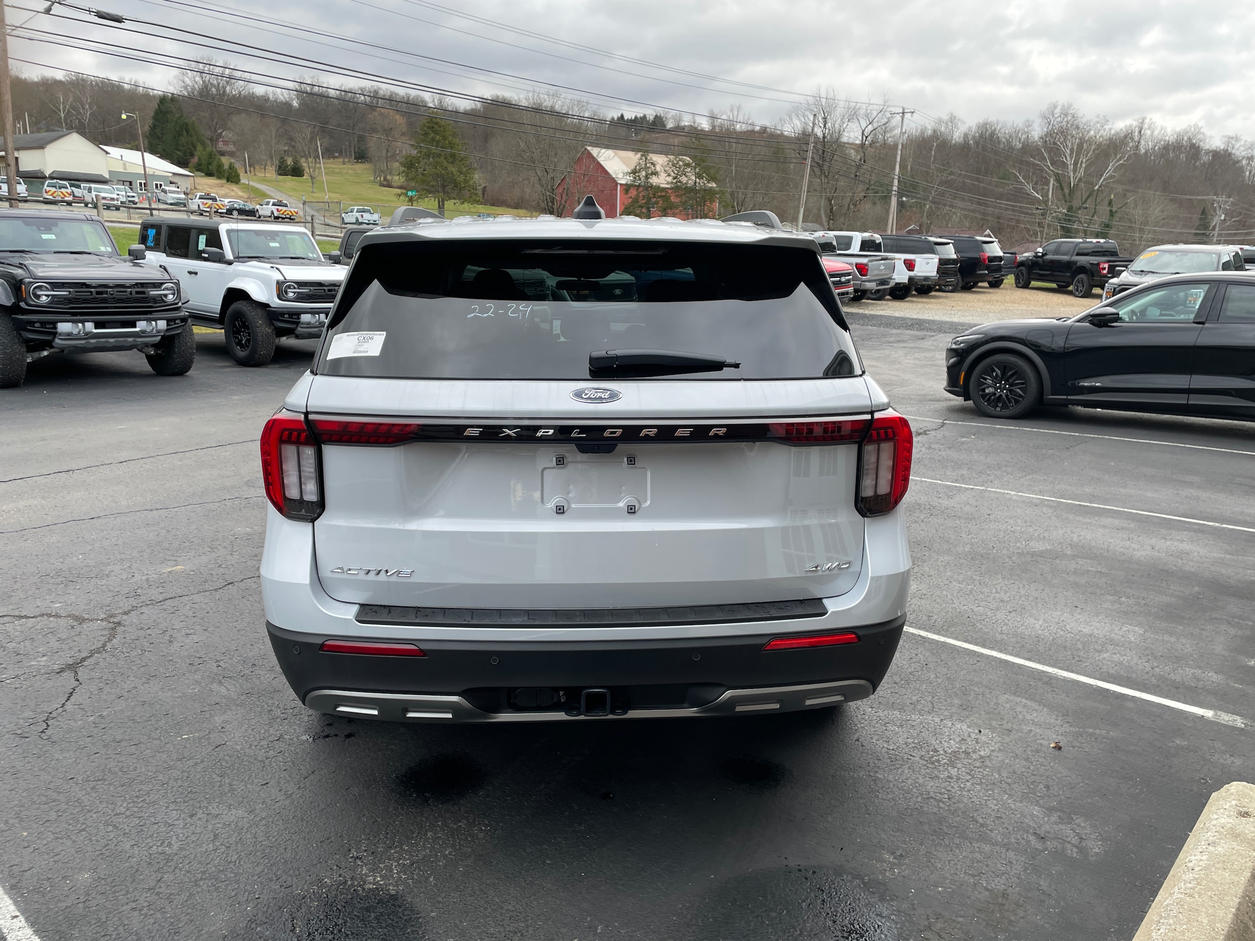 2026 Ford Explorer Active - 6
