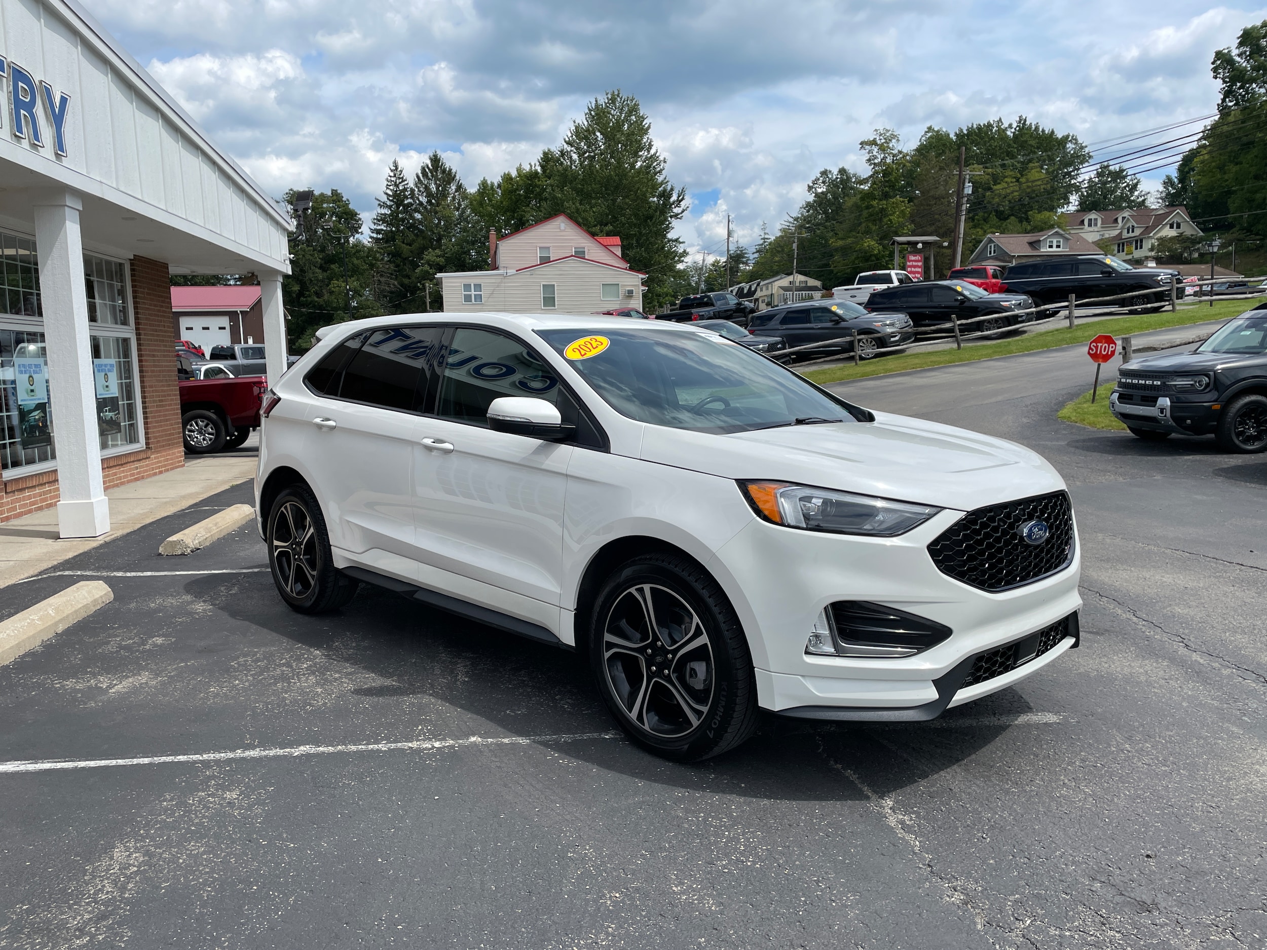 2023 Ford Edge ST Star White at South Park Mitsubishi