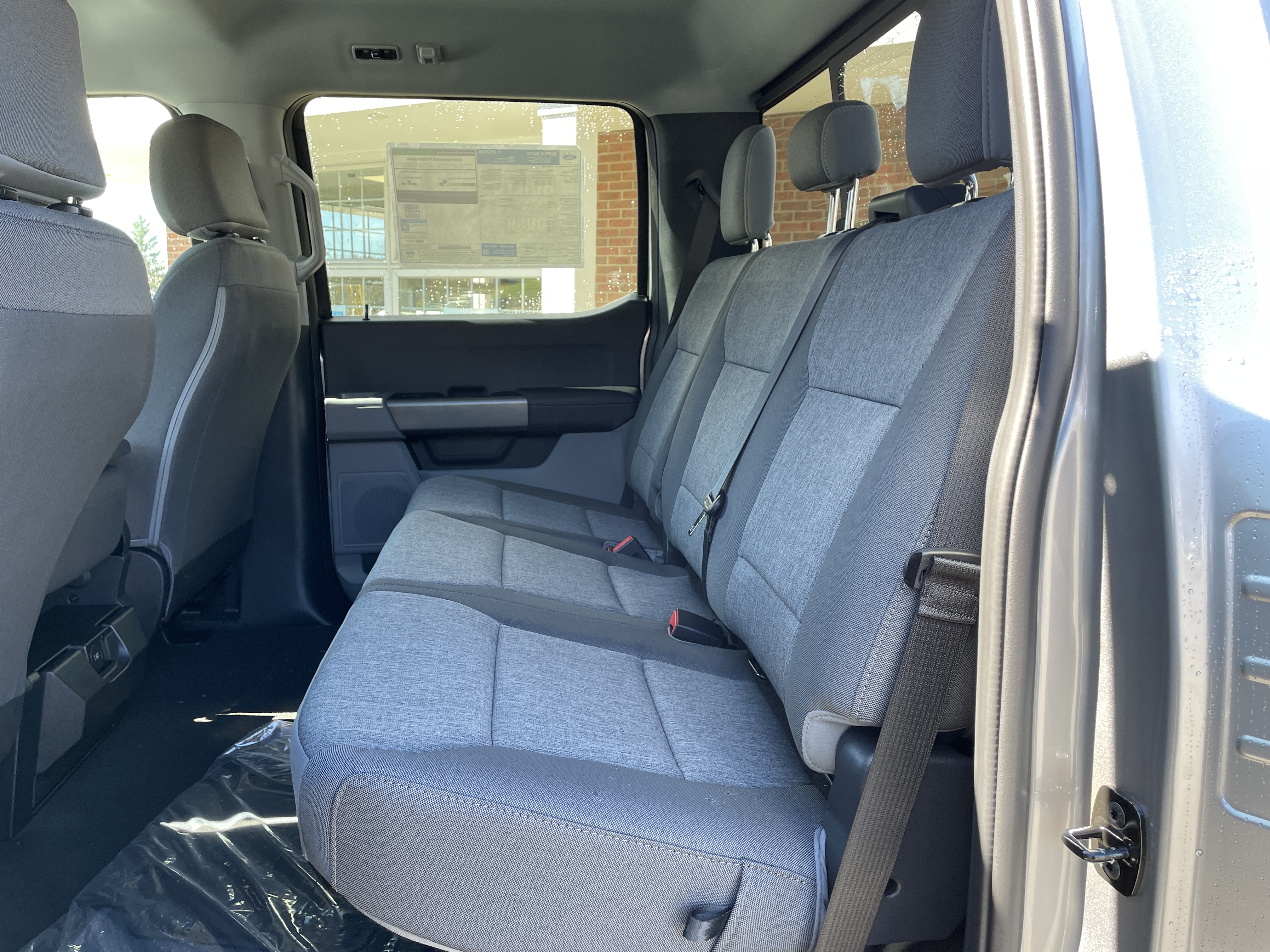 2027 Ford F-250 Pickup photo 11 of 33