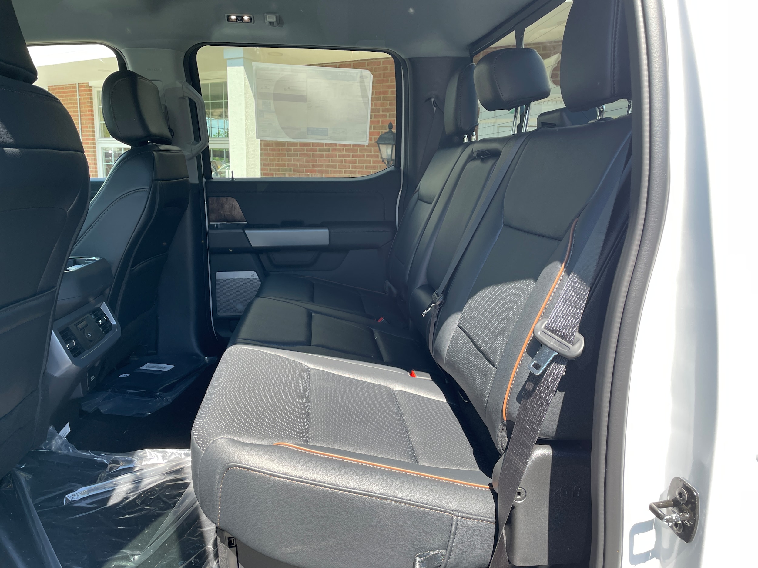 2026 Ford F-350 Pickup F-350&reg; Lariat&reg; Oxford White at Town & Country Ford