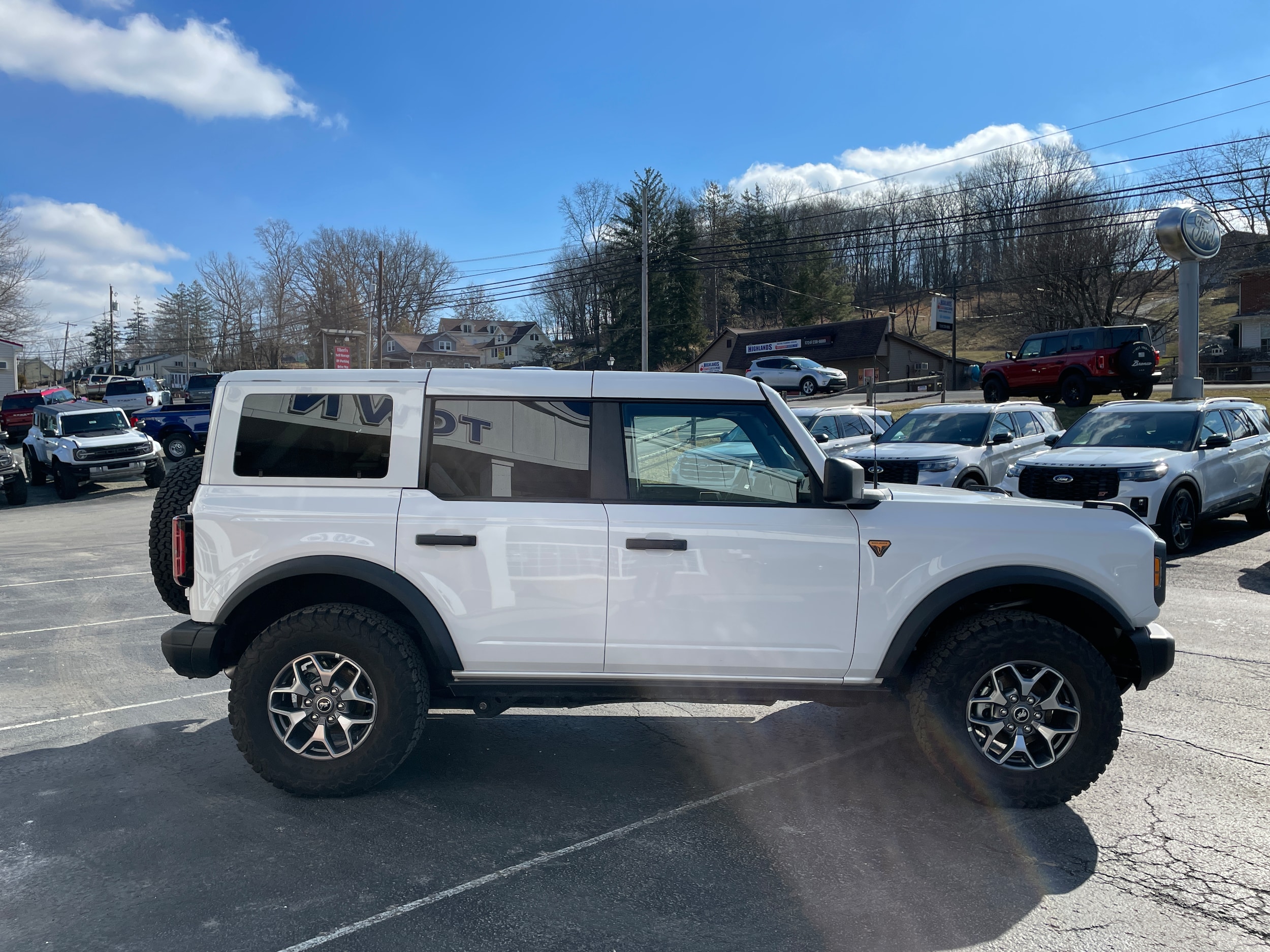 2025 Ford Bronco Badlands - 3