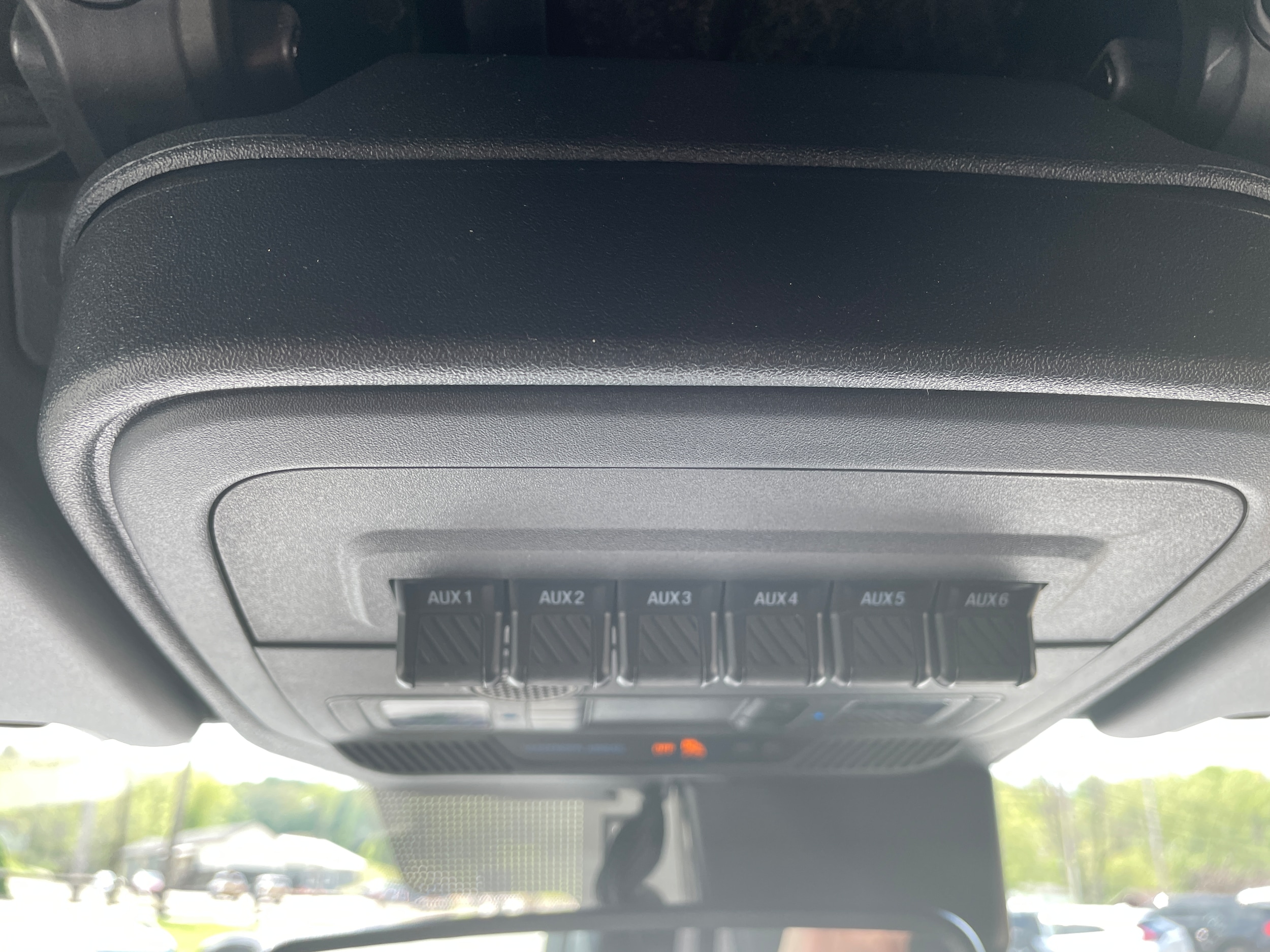 2024 Ford Bronco Badlands Oxford White at Town & Country Ford