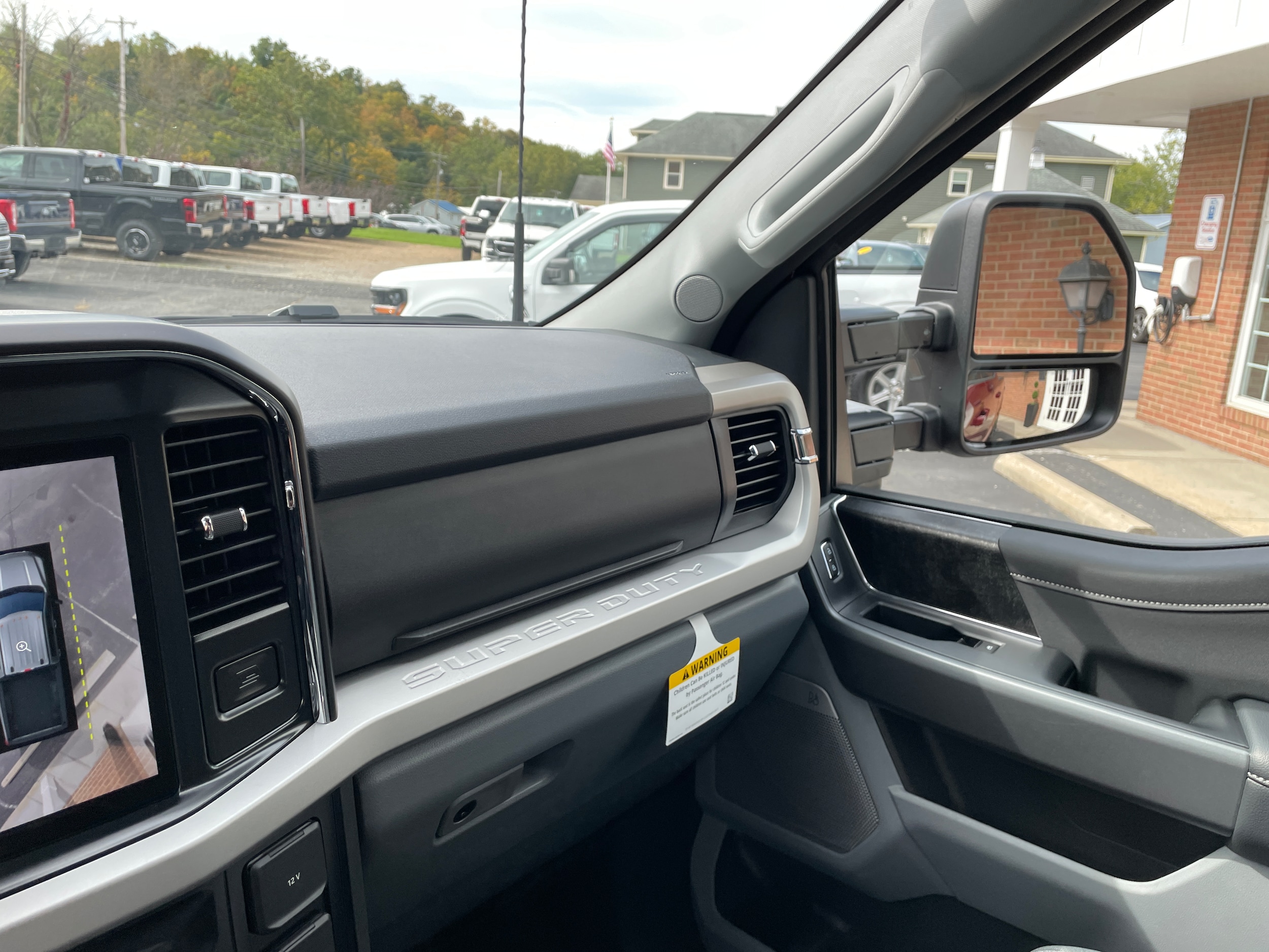 2027 Ford F-250 Pickup photo 31 of 40