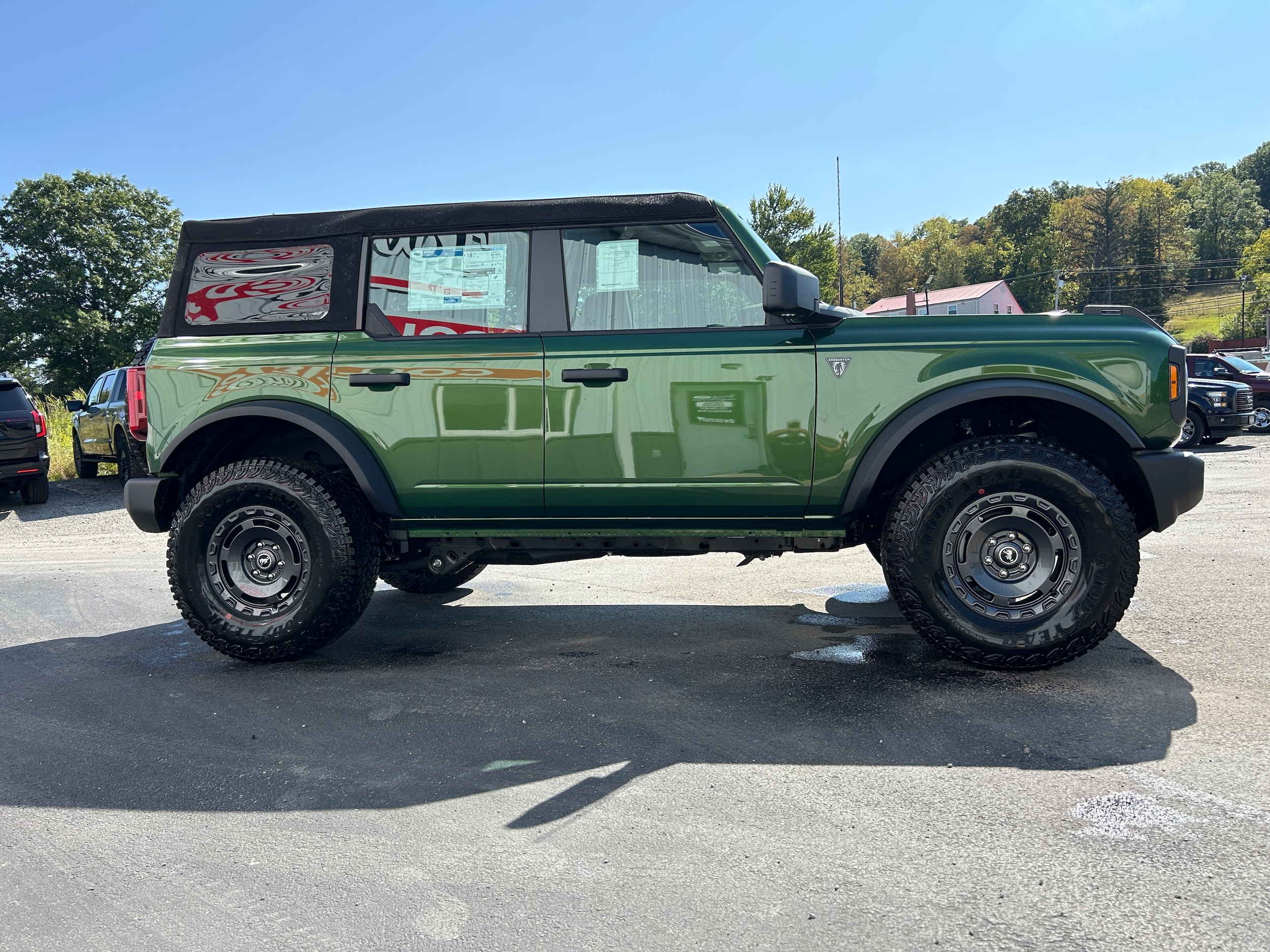 2025 Ford Bronco Base Eruption Green Metallic at Town & Country Ford