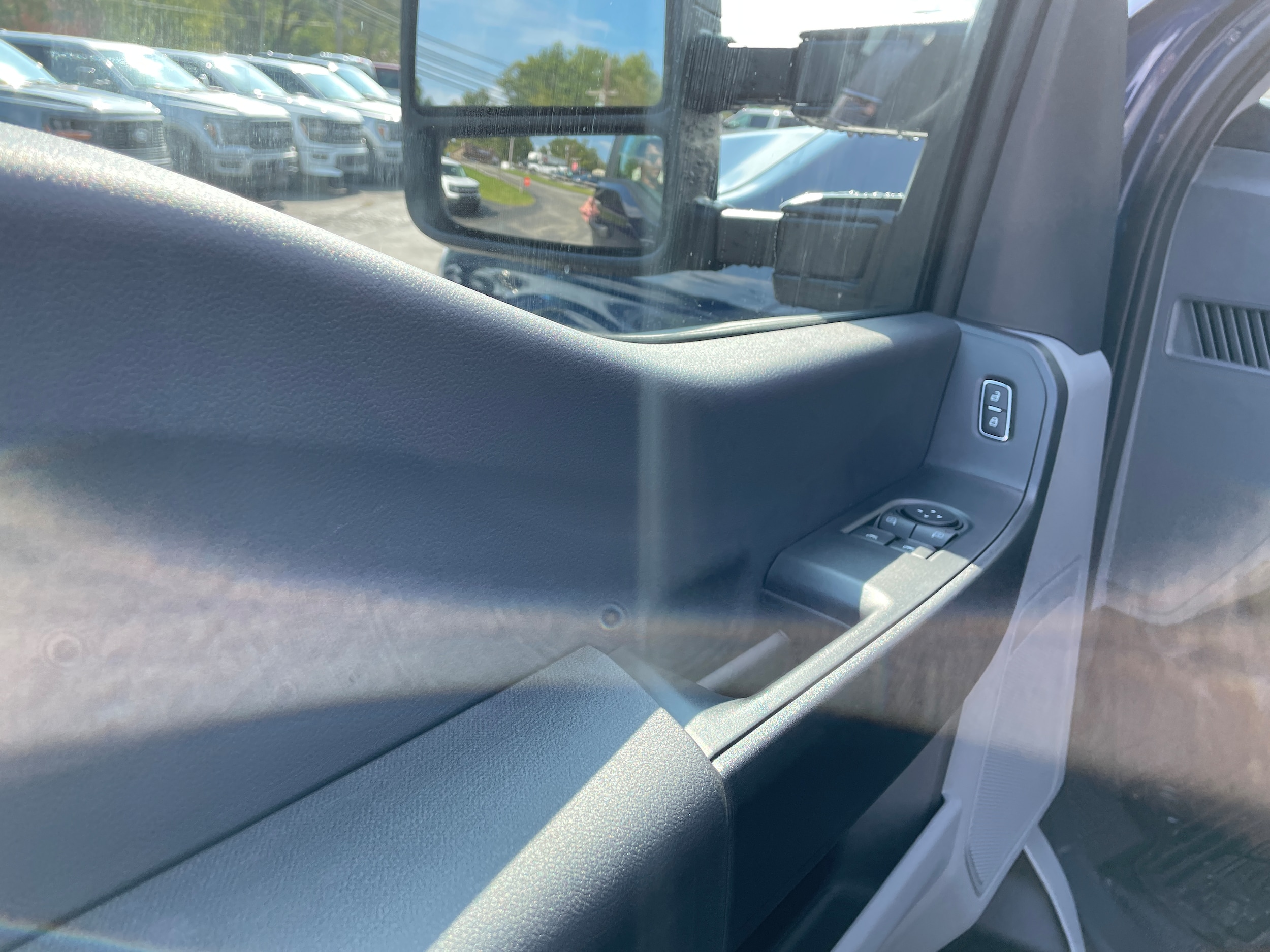 2027 Ford F-250 Pickup F-250&reg; XL Neptune Blue at Town & Country Ford