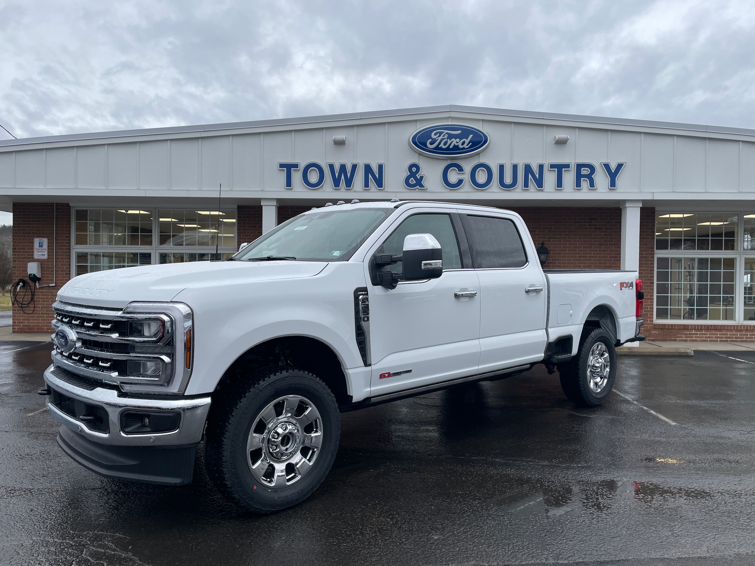 2026 Ford F-350 Pickup F-350&reg; Lariat&reg; - 7