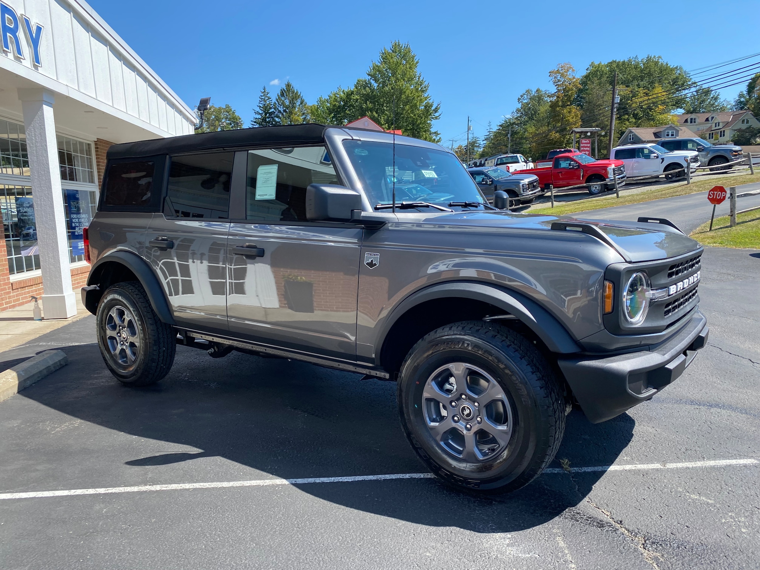 2025 Ford Bronco Big Bend Carbonized Gray Metallic at Town & Country Ford