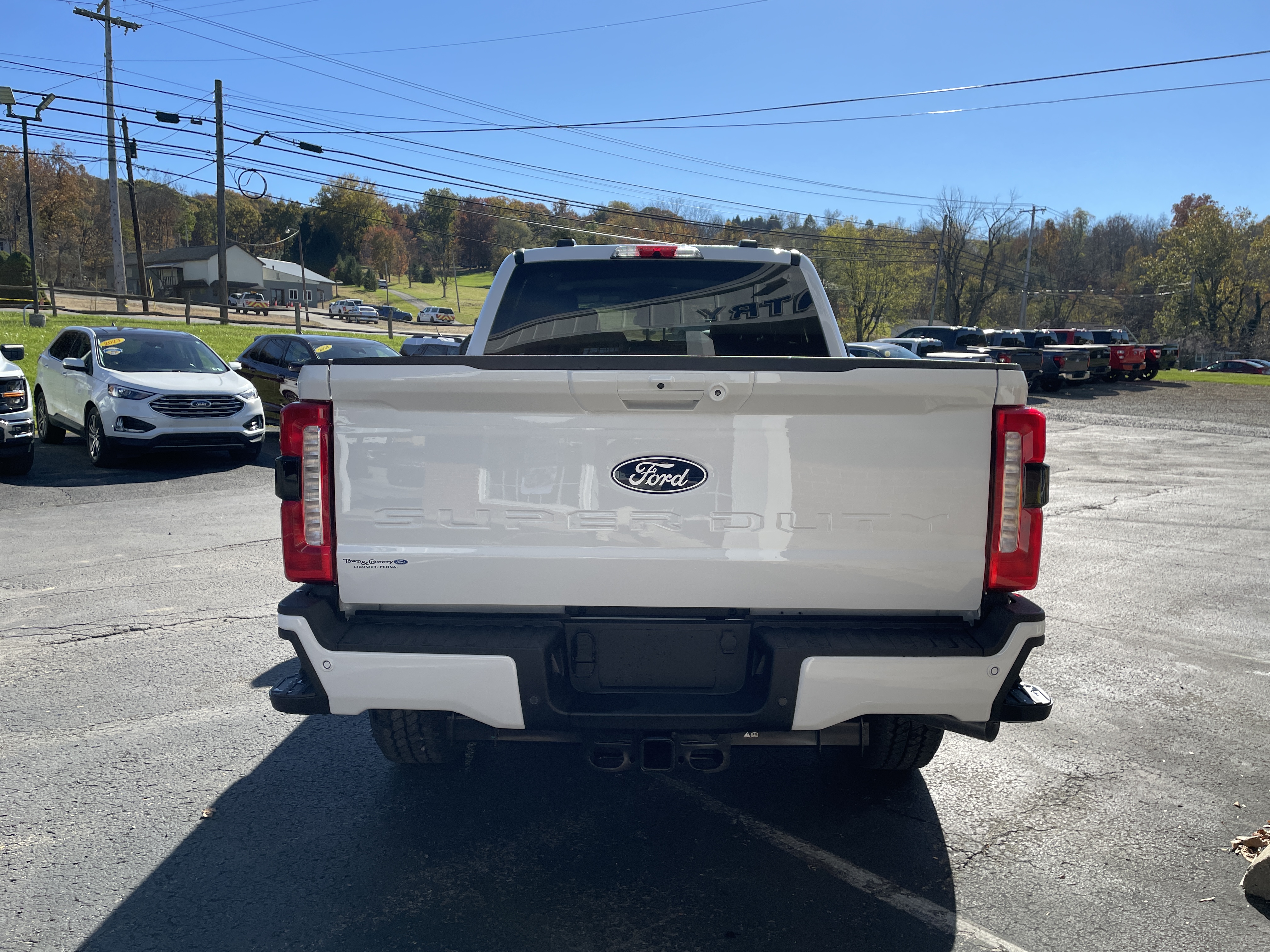 2027 Ford F-250 Pickup photo 6 of 33