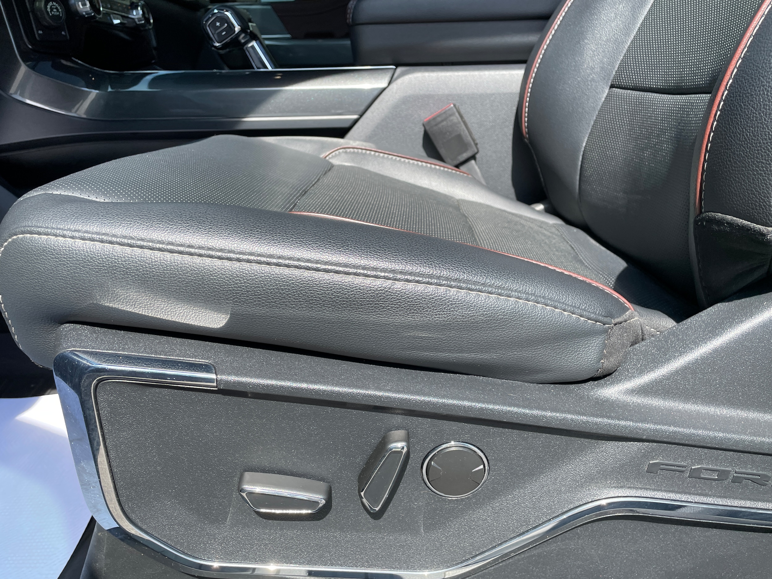 2023 Ford F-150 Lariat Agate Black Metallic at Town & Country Ford