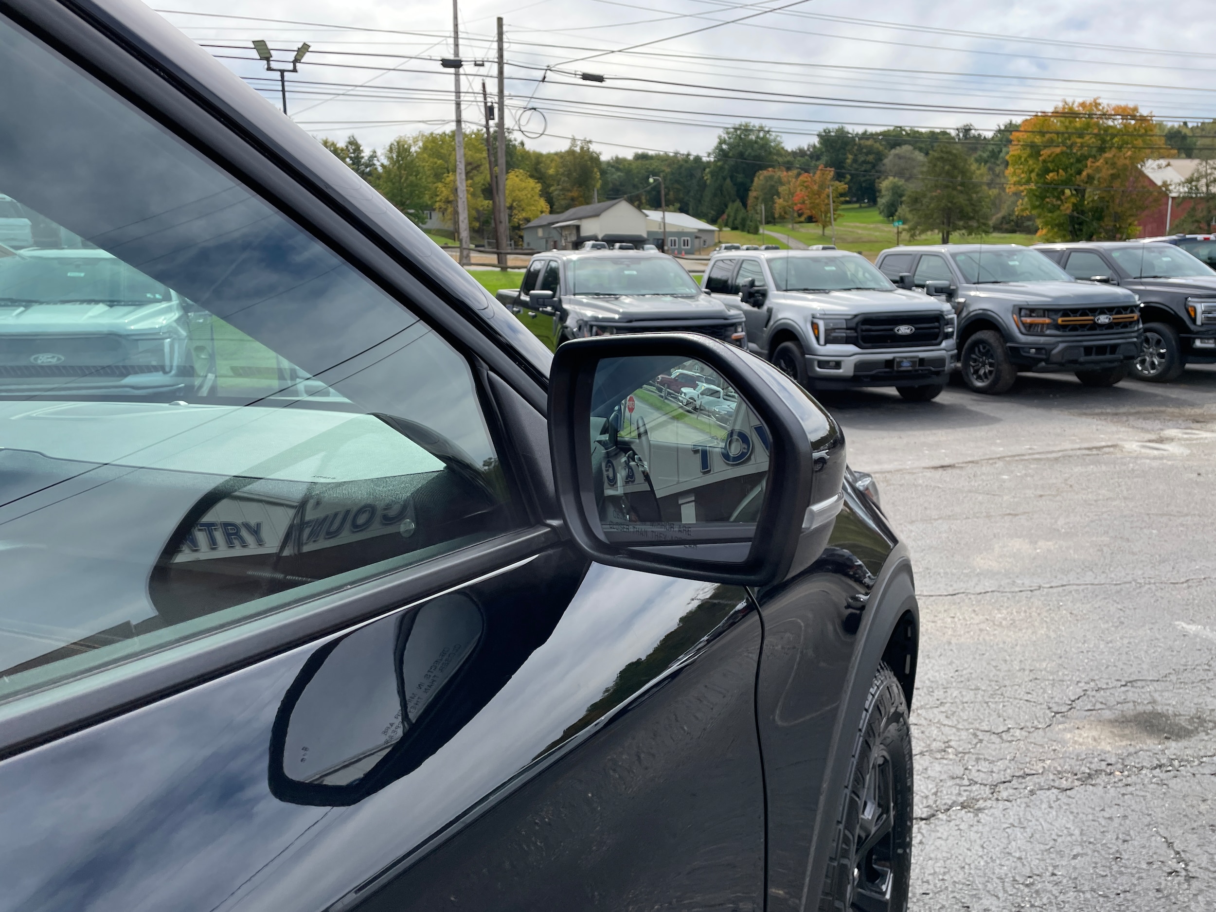 2027 Ford Explorer photo 33 of 53