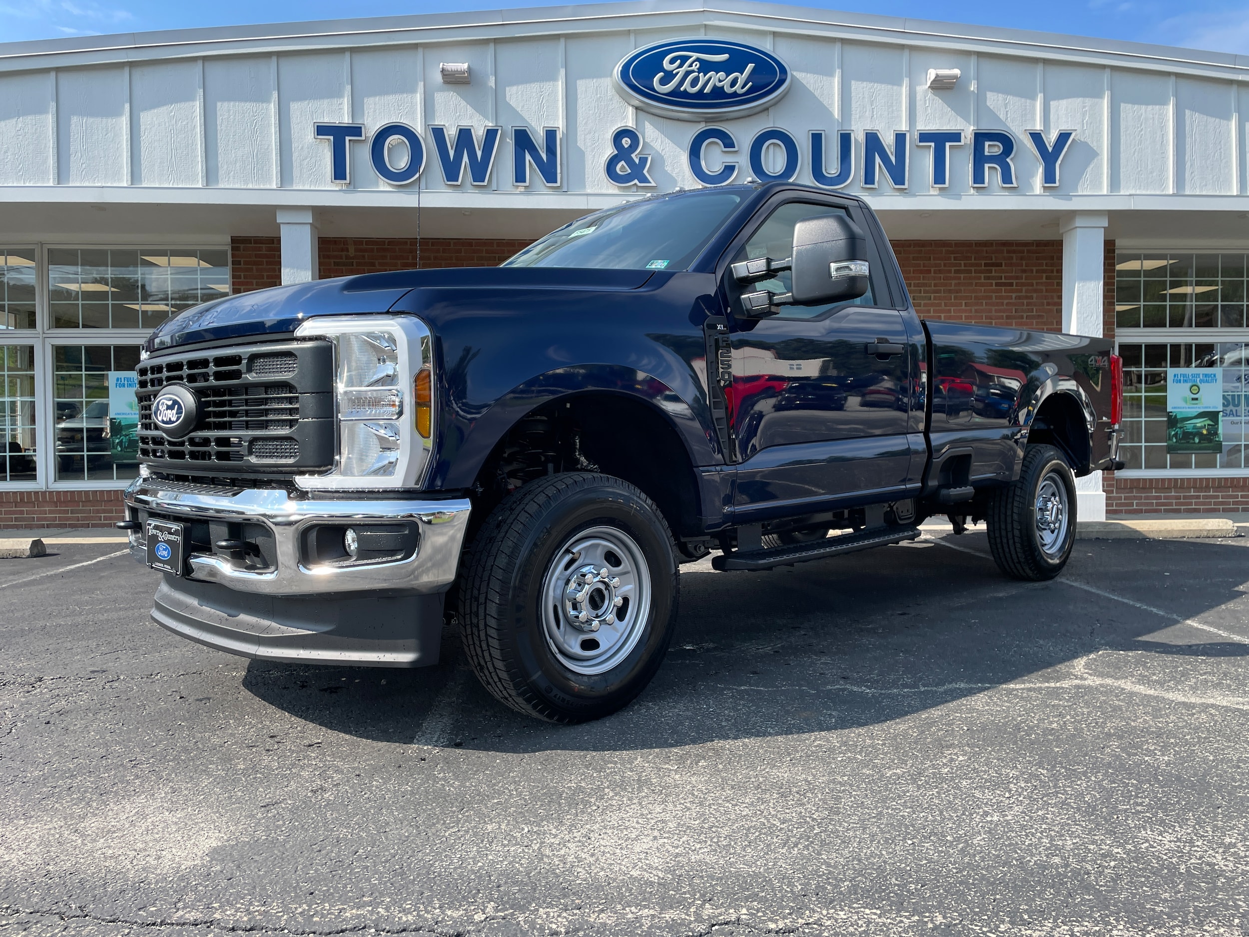 2027 Ford F-250 Pickup F-250&reg; XL Neptune Blue at Town & Country Ford