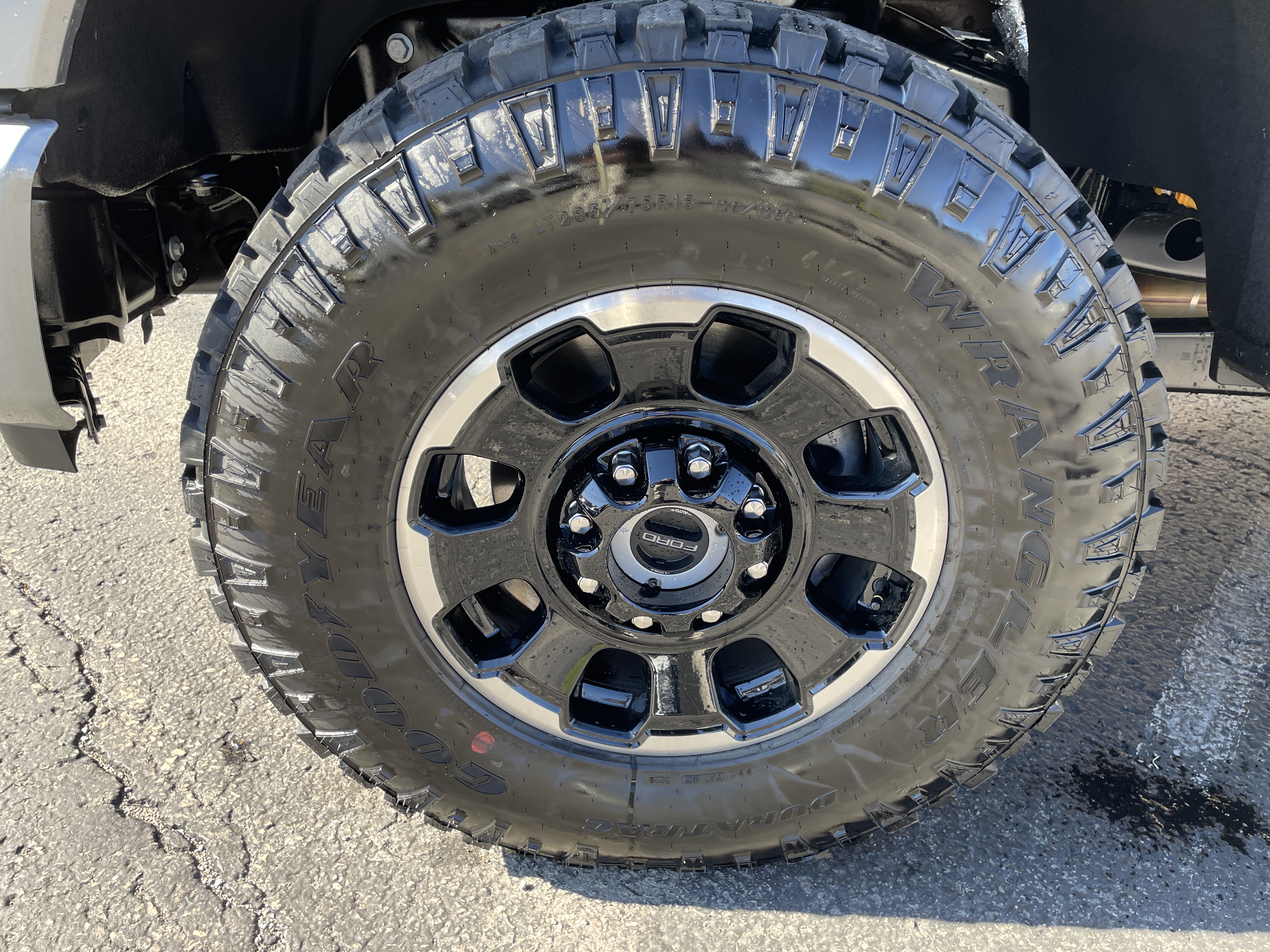 2027 Ford F-250 Pickup photo 10 of 33