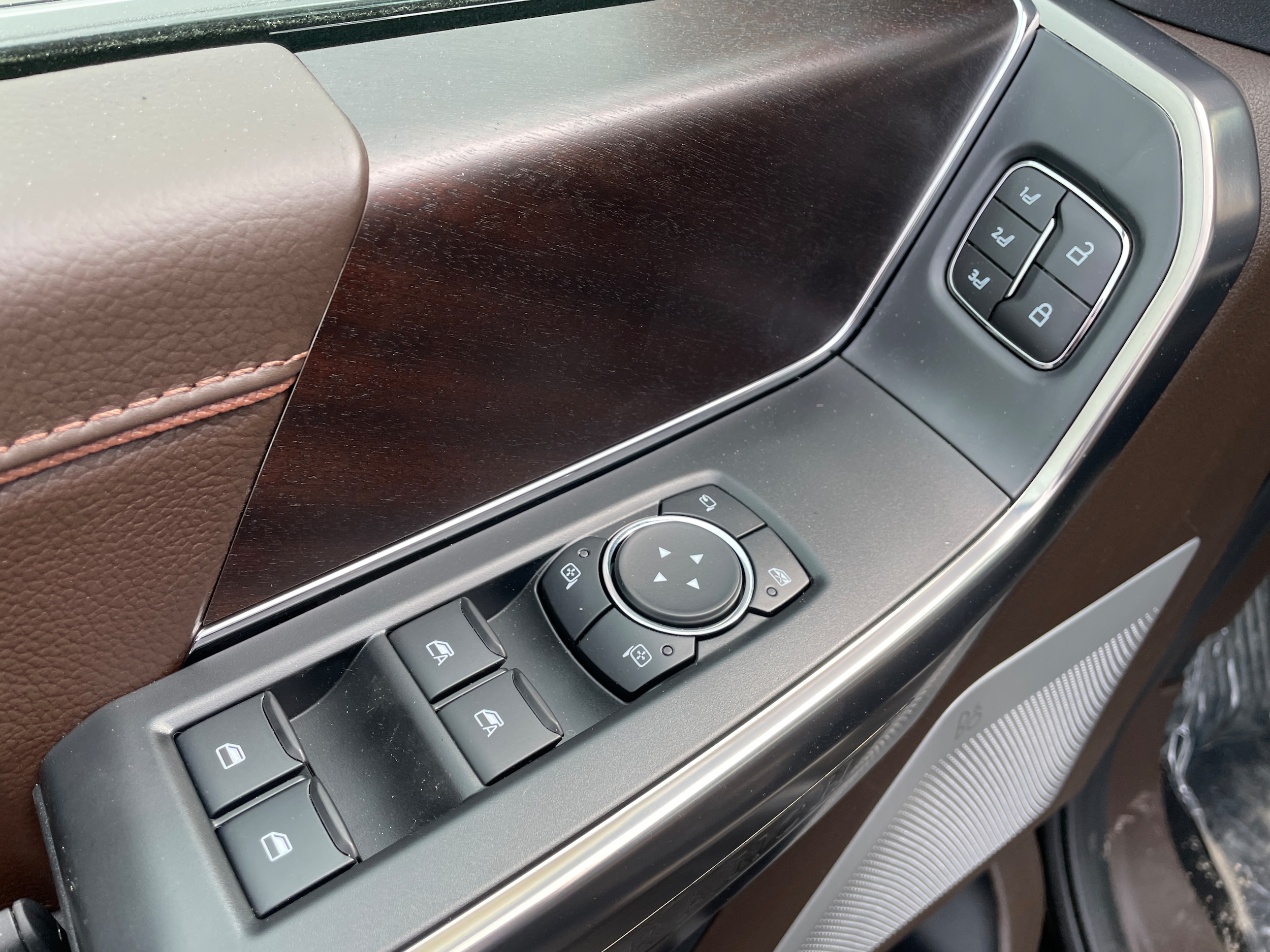2026 Ford F-150 King Ranch&reg; Agate Black Metallic at Washington Ford