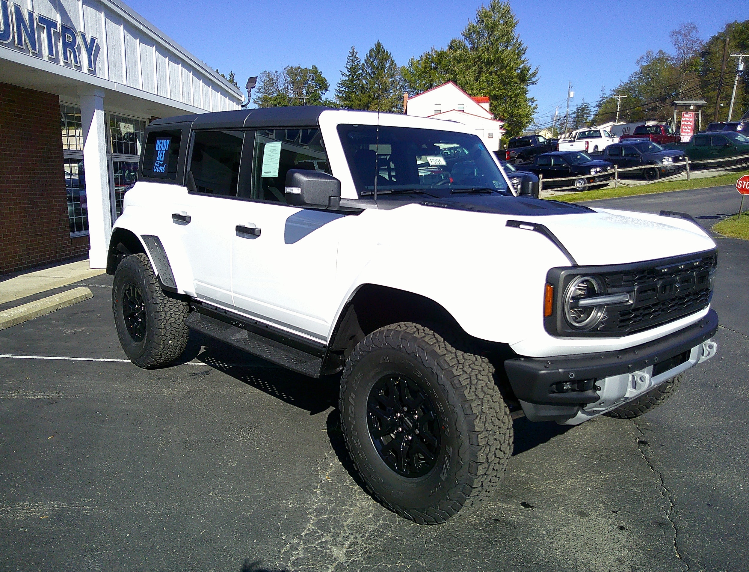 2025 Ford Bronco Raptor - 9