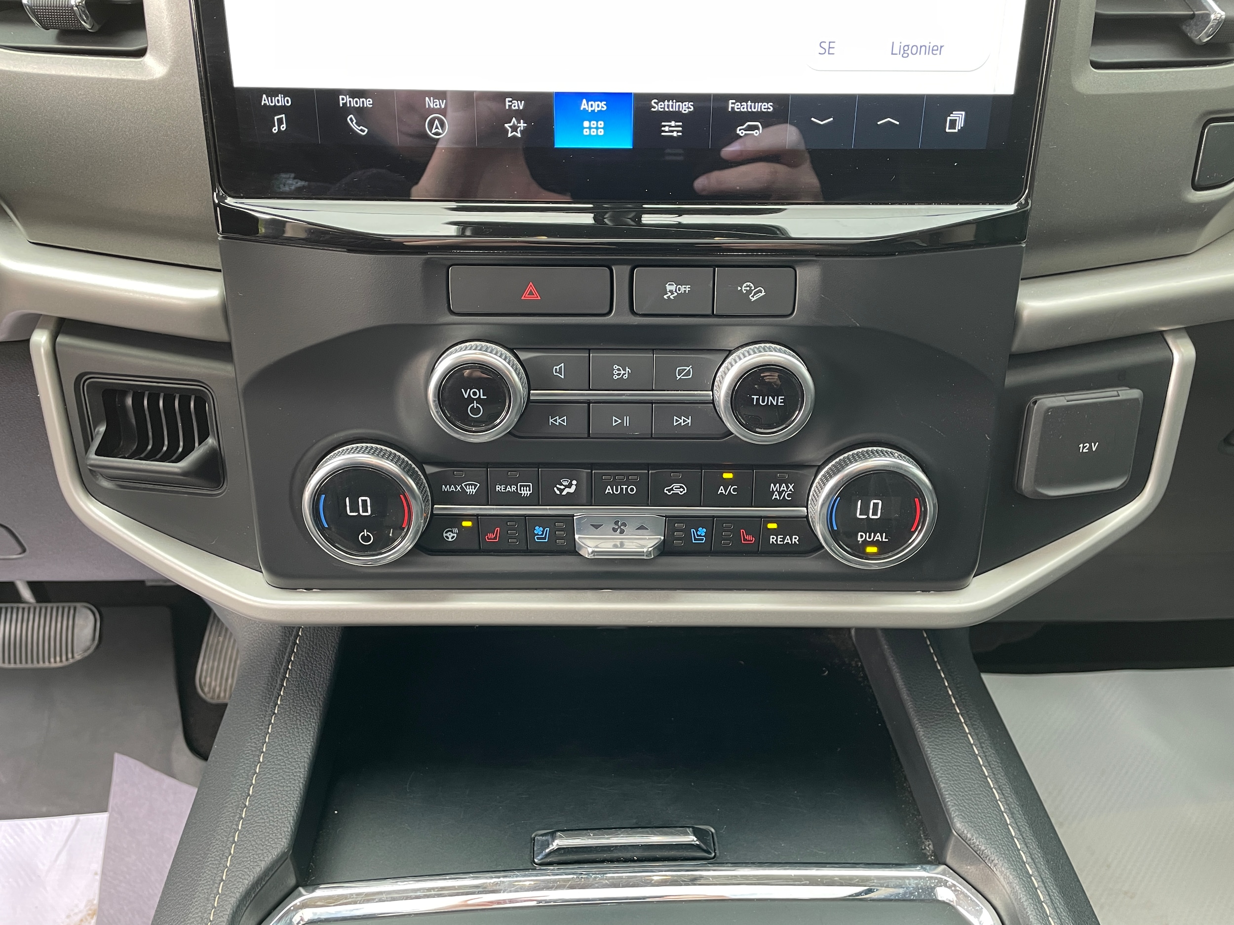 2023 Ford Expedition XLT Agate Black Metallic at Auto Express Rt. 8