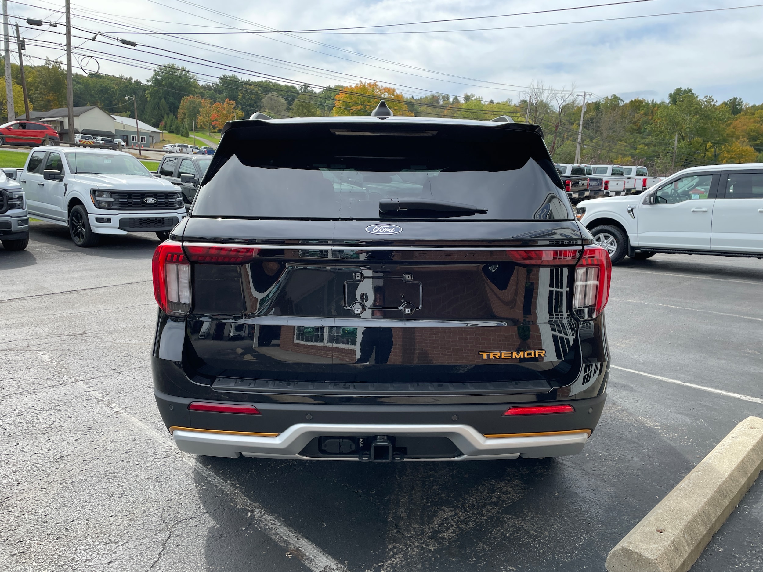 2027 Ford Explorer photo 8 of 53