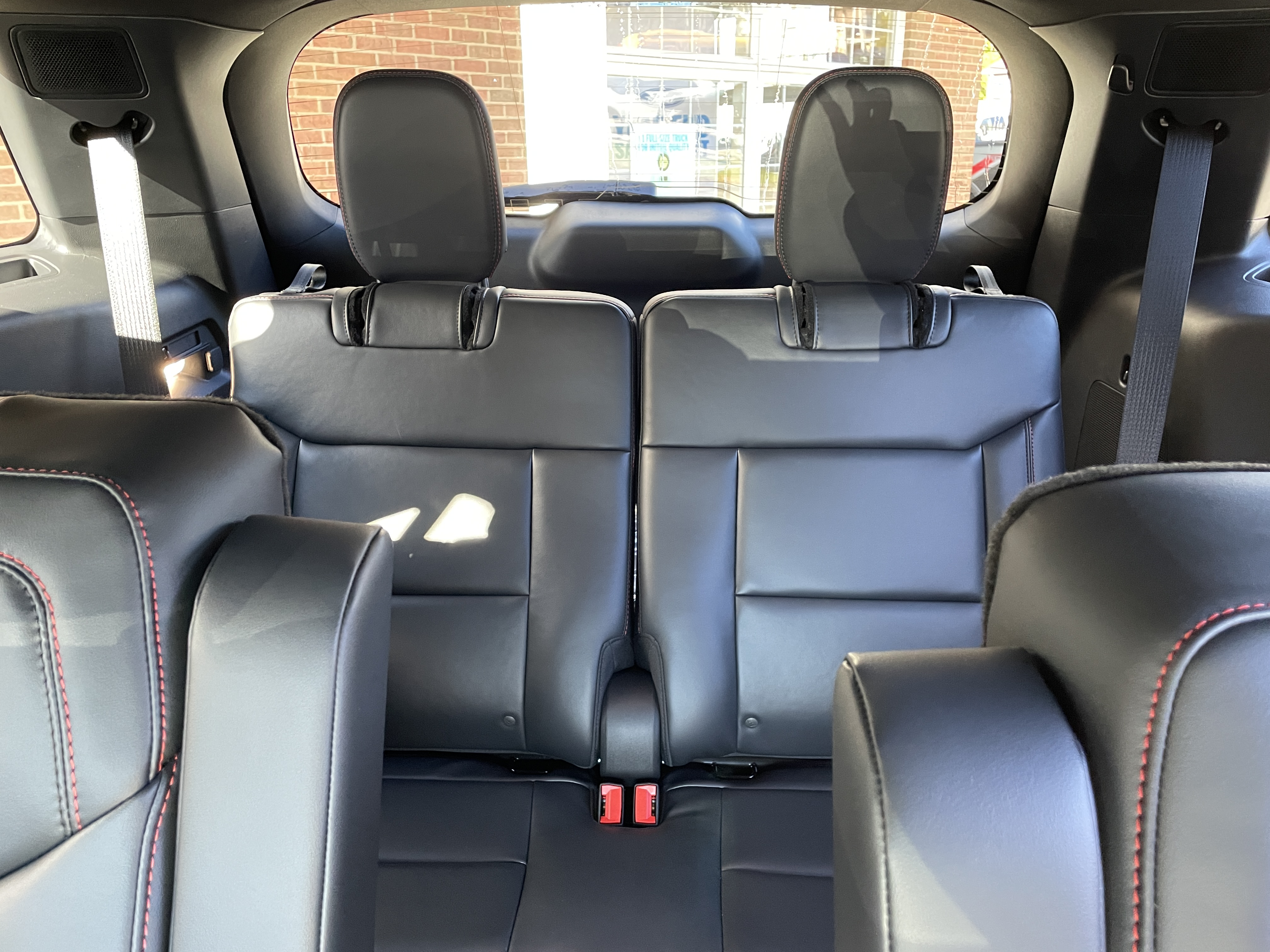 2027 Ford Explorer photo 12 of 35