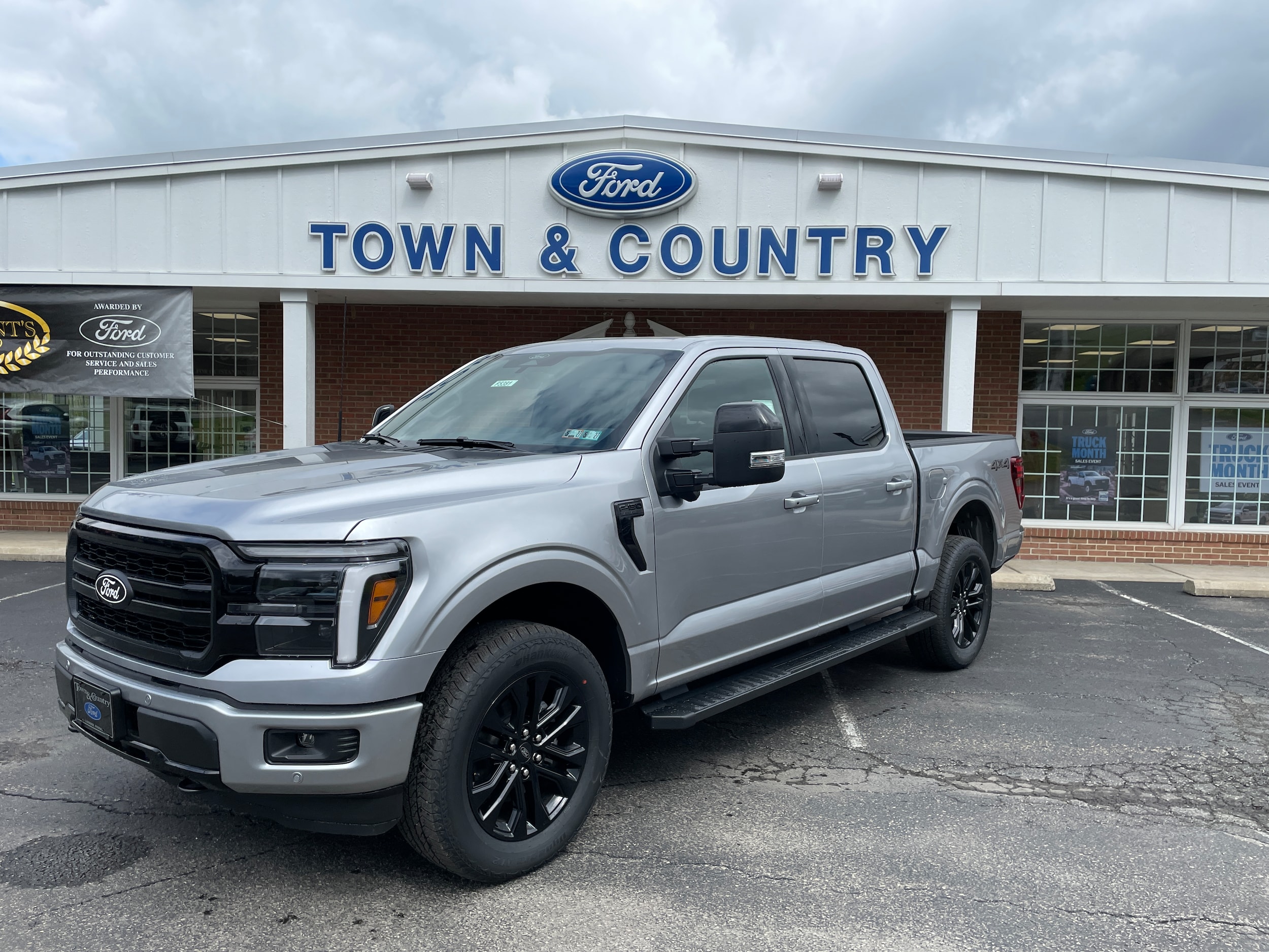 2026 Ford F-150 Lariat Iconic Silver Metallic at Washington Ford